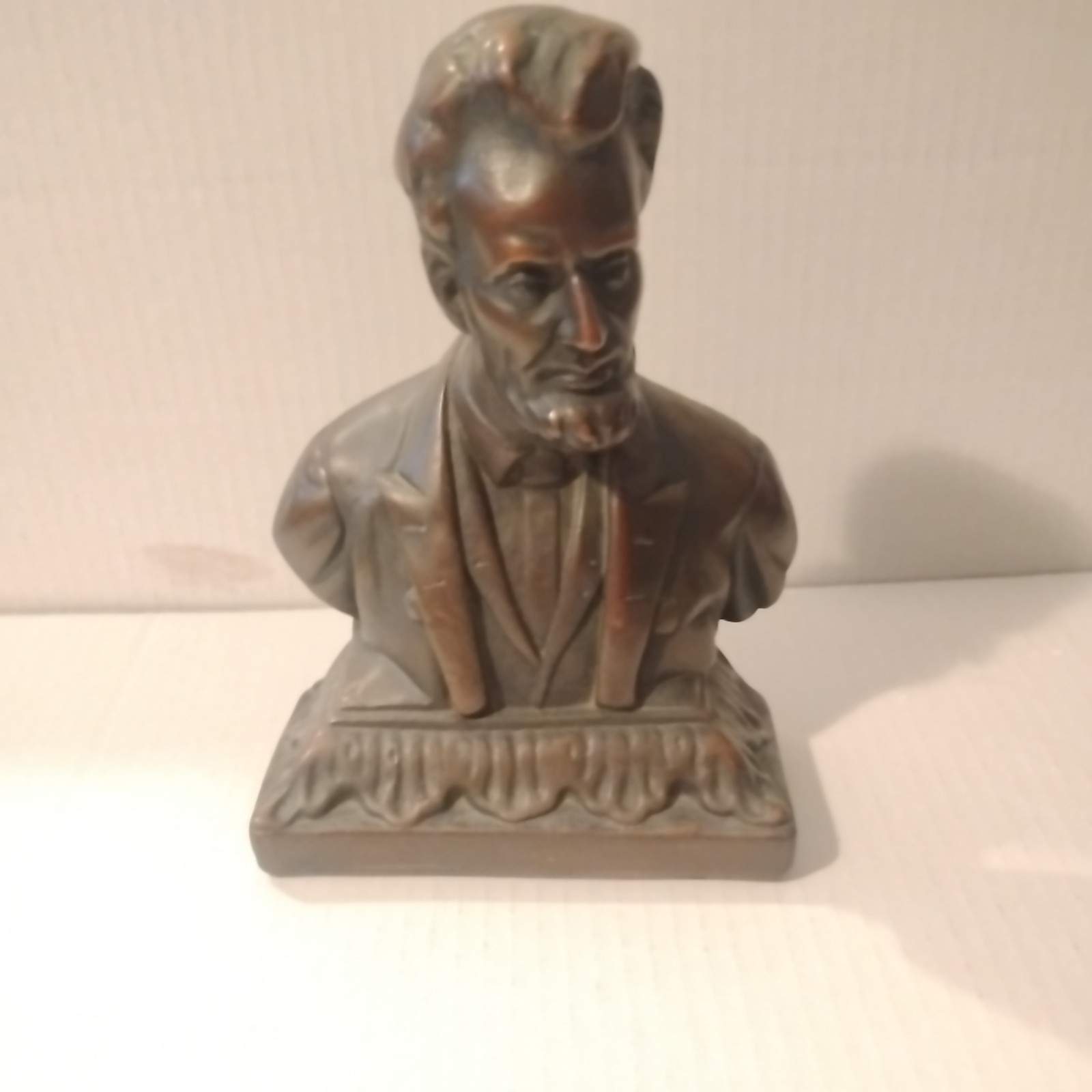 BRONZE LINCOLN BOOKEND