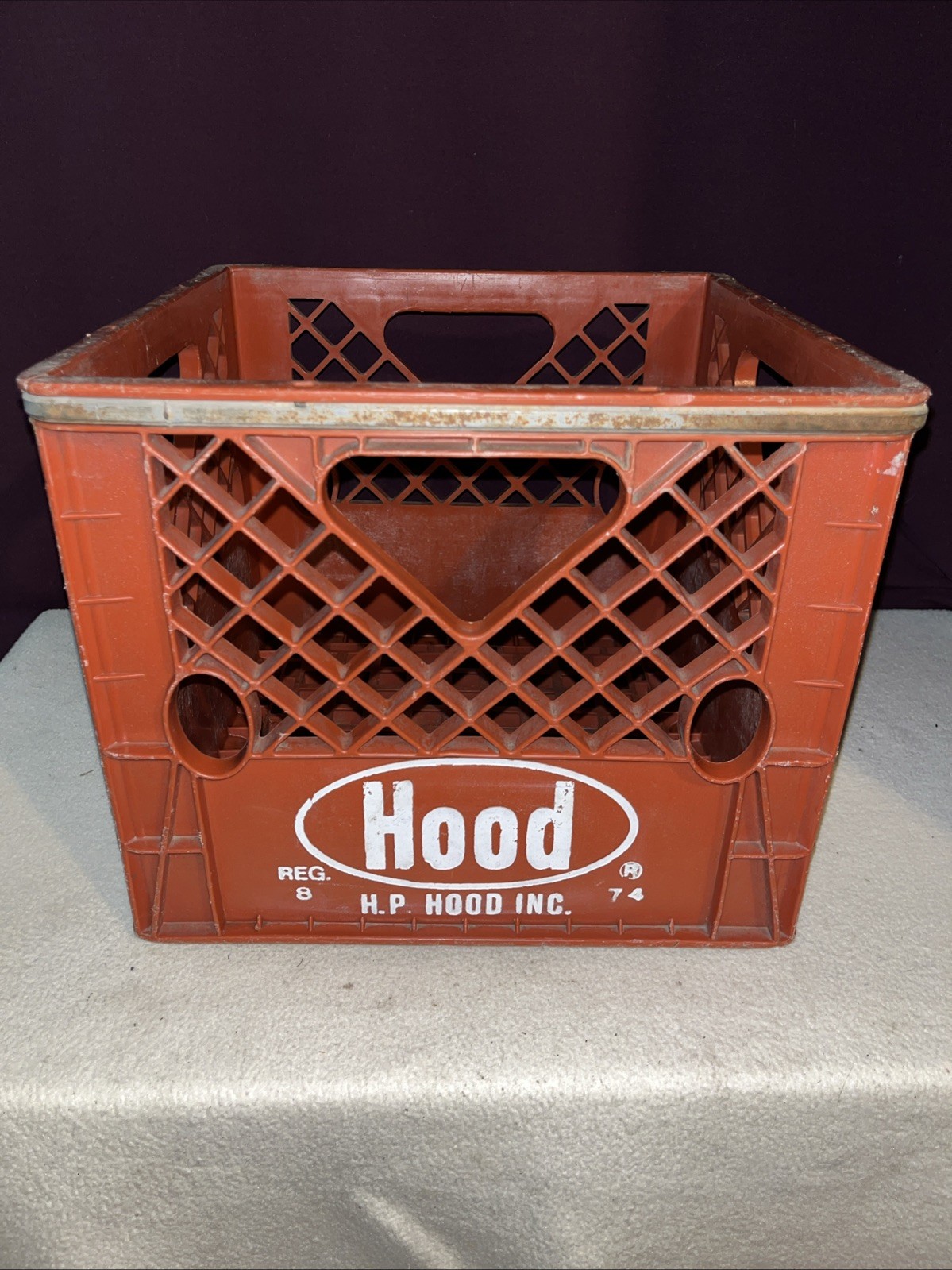 Vintage Classic 1974 H P Hood Inc. Red Milk Crate