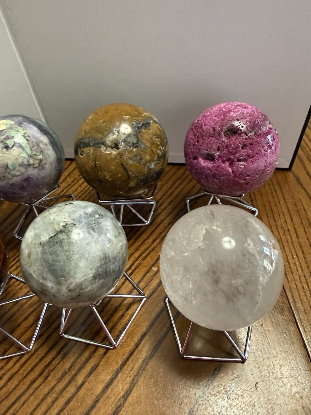 Massive Sphere Lot Mixed Materials With Stand