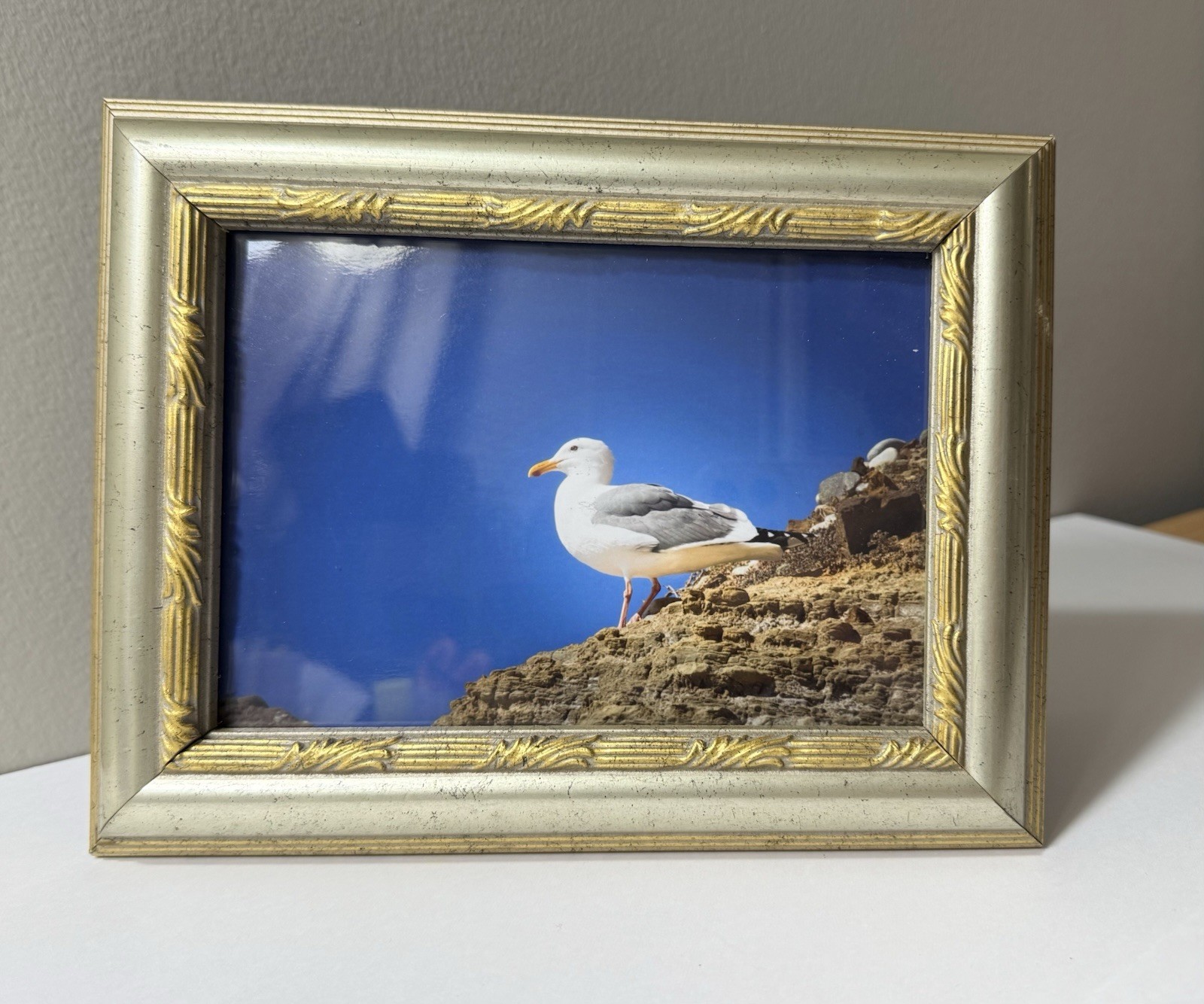 MCM Gold‑Tone Picture Frame – 5×8 Sculptural Mid‑Century Style