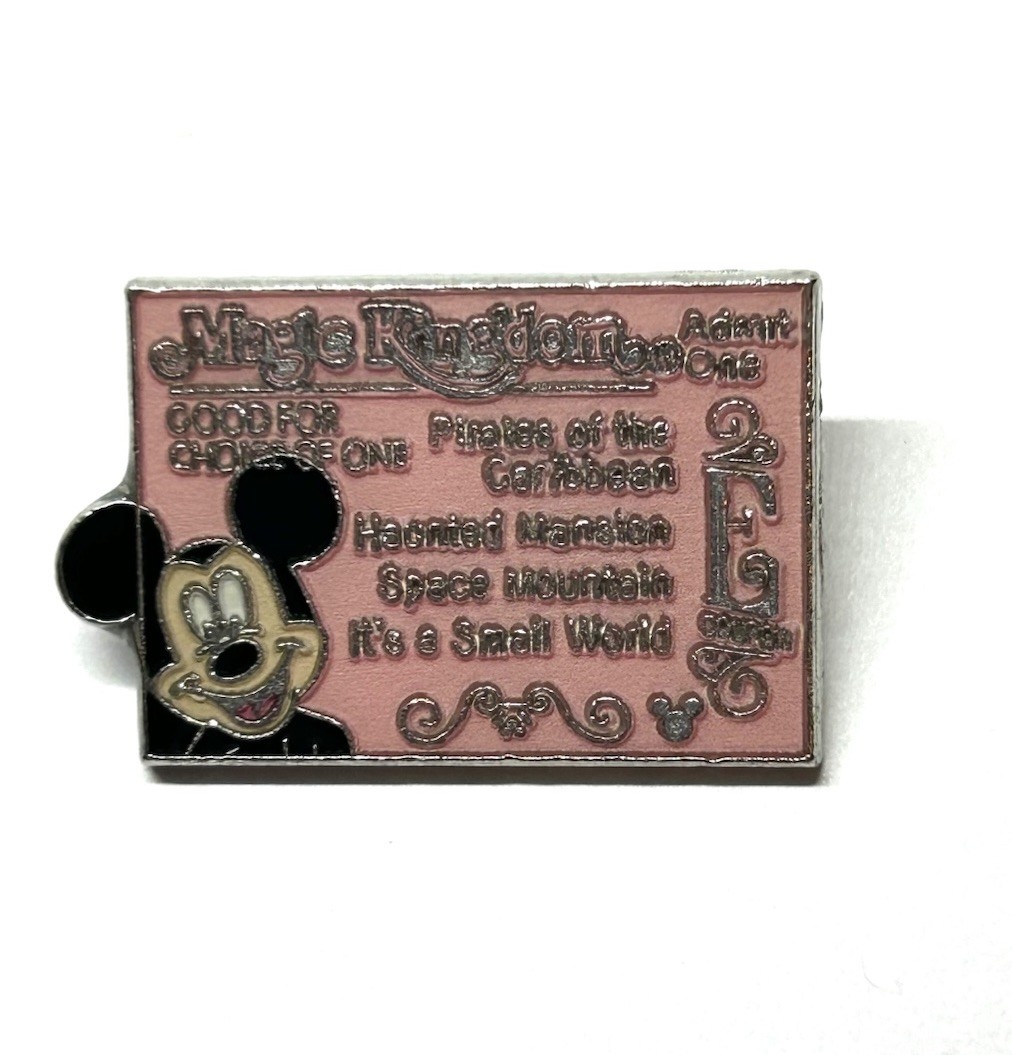 Disney Pin – Theme Park Tickets Magic Kingdom E Mickey Mouse Cast Lanyard