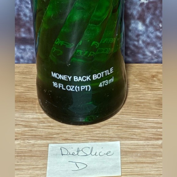 Vintage Diet Slice Green 16oz Soda Bottle Money Back Bottle SEALED (D)