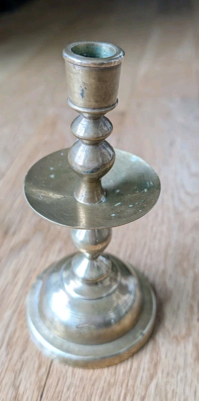 Solid Brass Candlestick Holder 6.75” Tall Round Base 5/8″ Opening