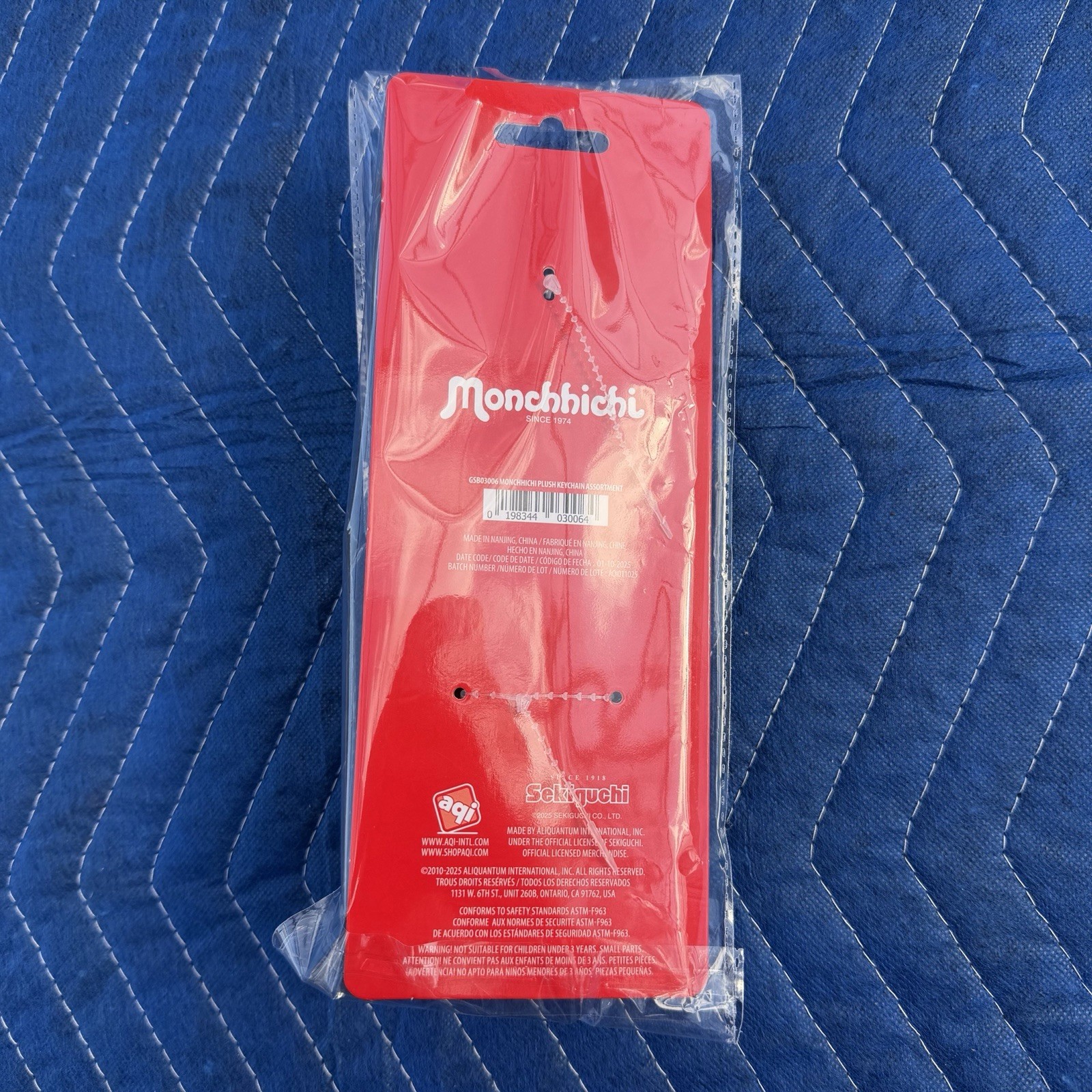 Sekiguchi Monchhichi Classic Boy Monkey Plushie Keychain 4″ Red Bib NEW!!