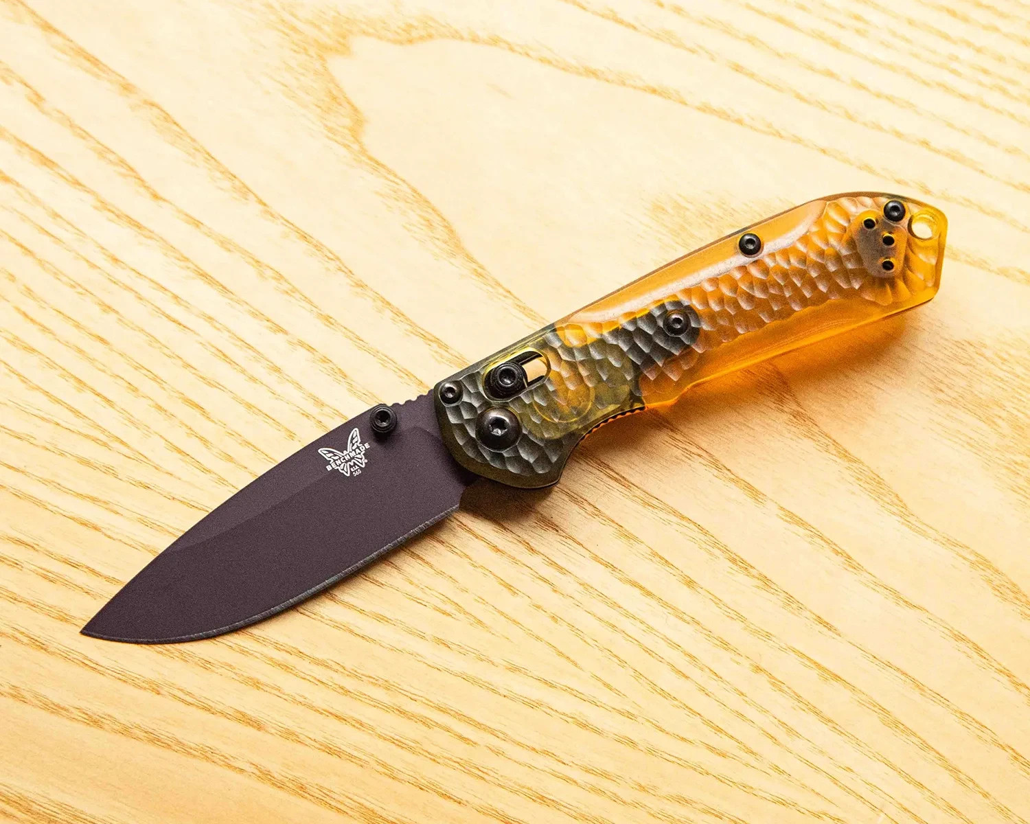 Benchmade 565PL-2501 Limited Edition Mini Freek Ultem Handle M4 Knife