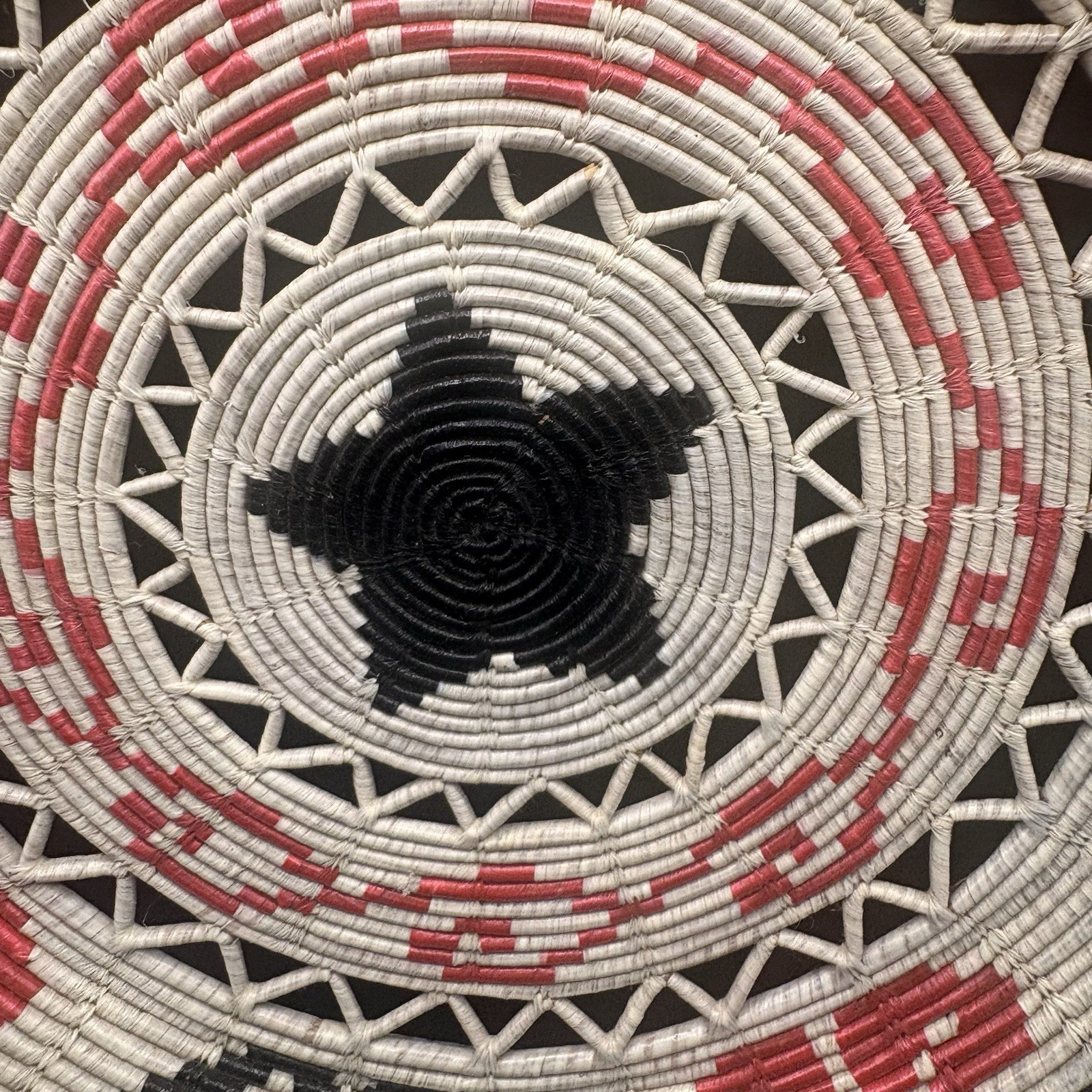 Vintage Navajo Diné Openwork Coiled Basket Plaque 11″ Red Black Geometric
