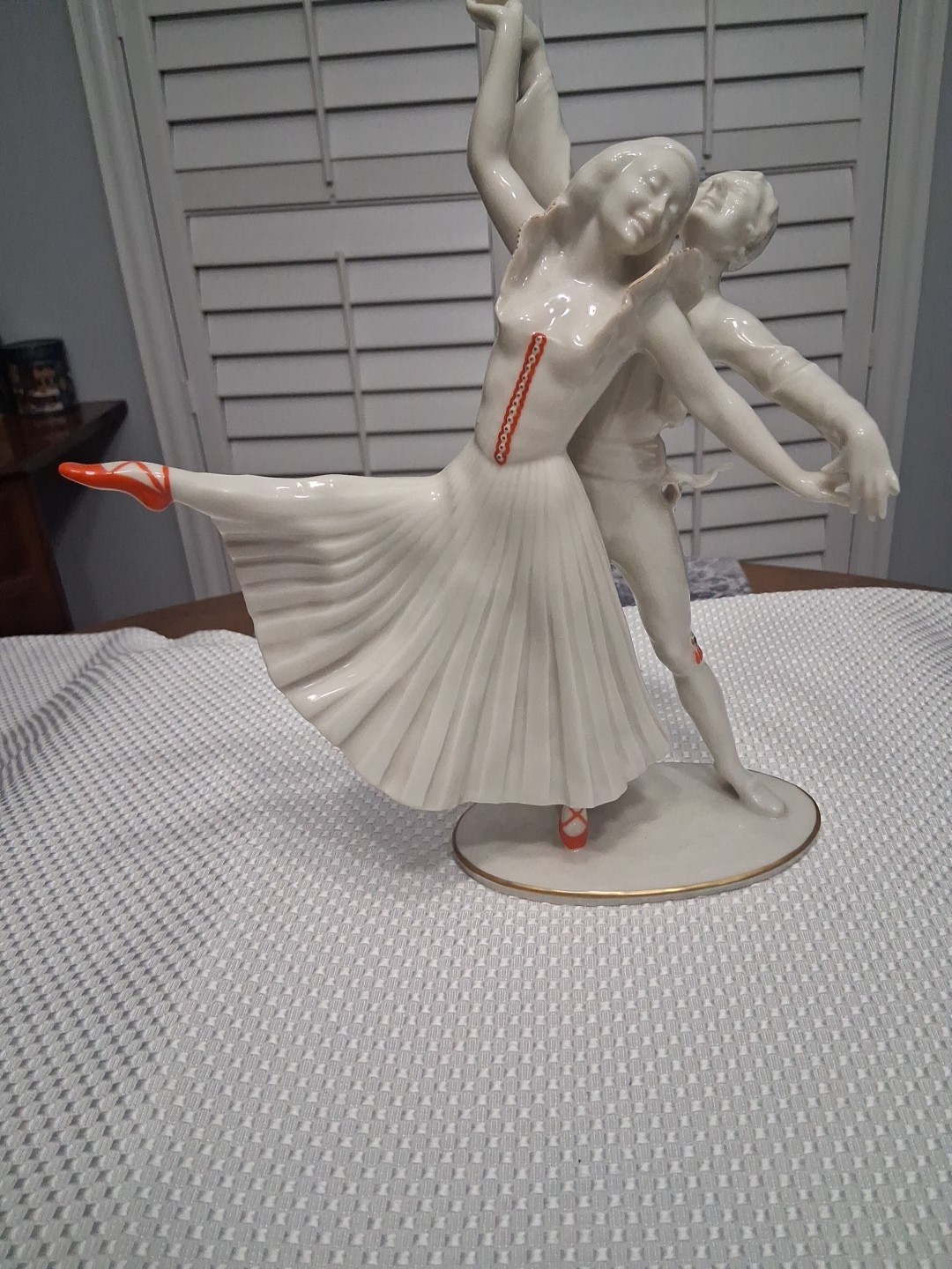 Circa 1930’s Lorenz Hutschenreuther 1714 Dancing Couple. Made In Germany