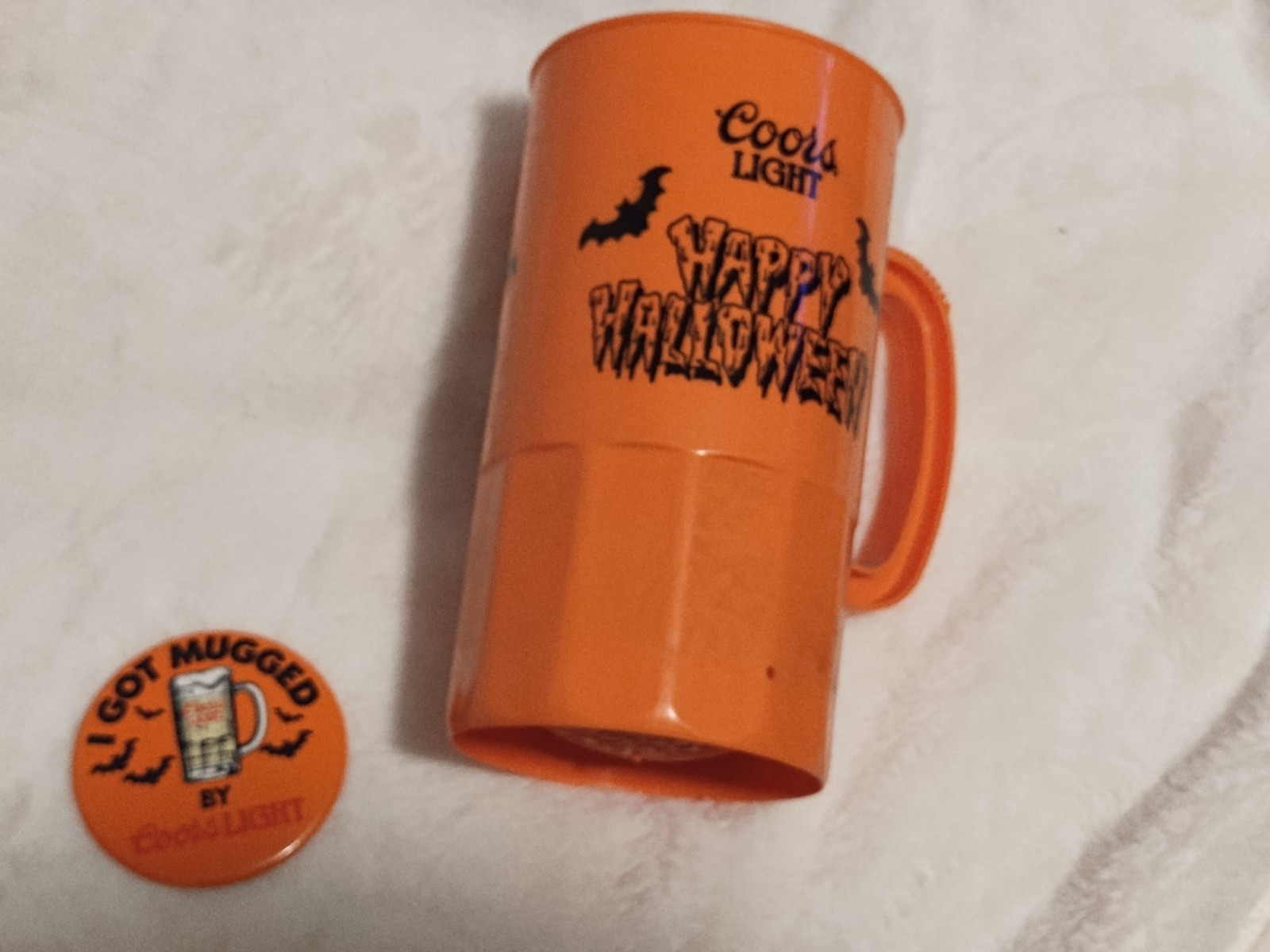 Vintage Coors Halloween 46 oz Large Monster Mug Bats Happy NOS With Pin Light