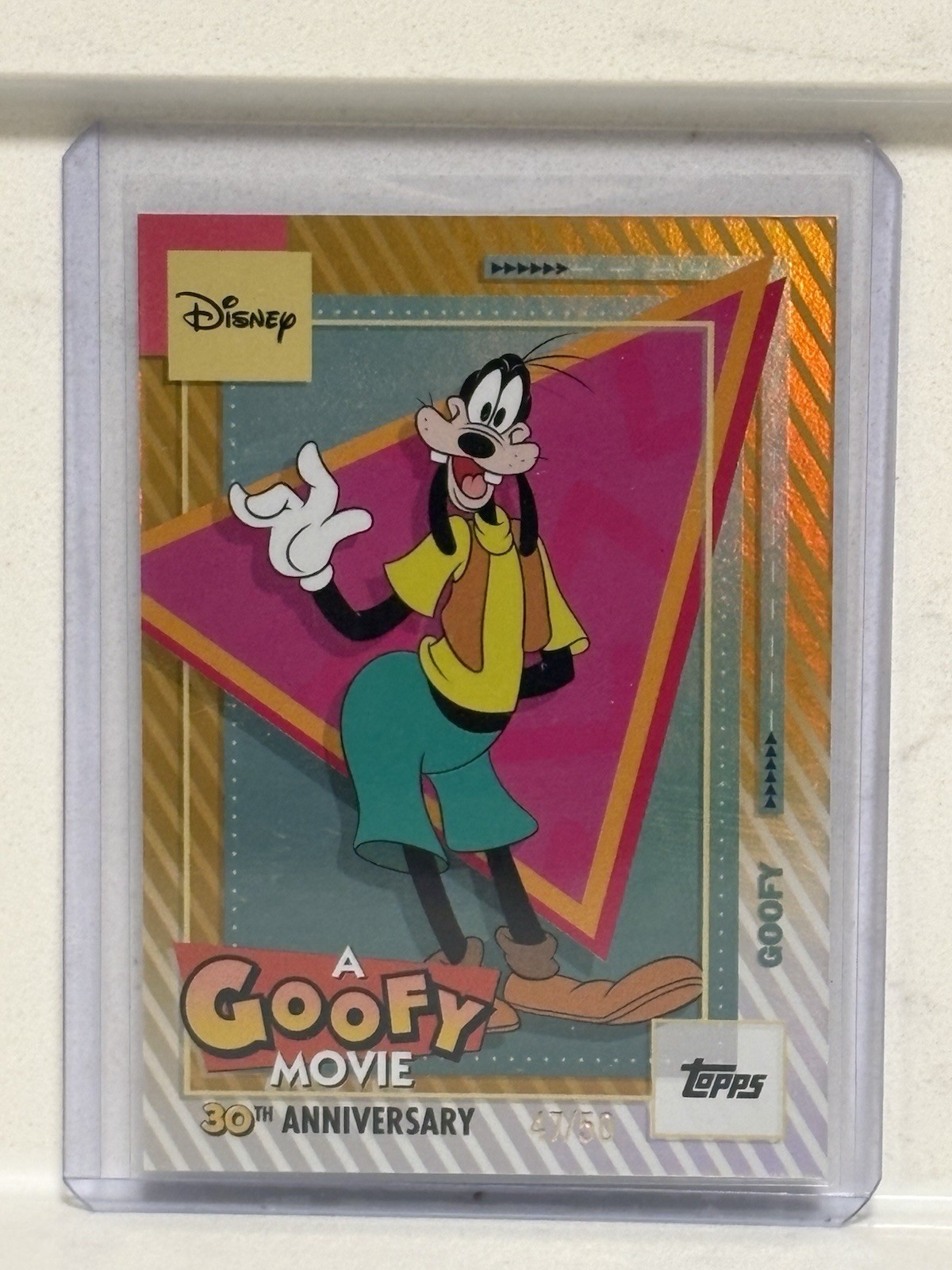 Topps Disney Neon AGM-1 A Goofy Movie 30th Anniversary Goofy 50