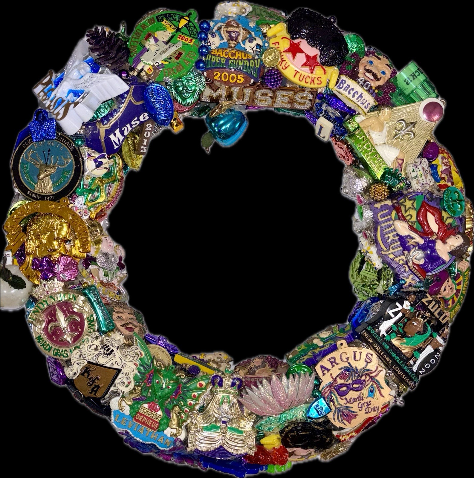 OOAK Handmade Mardi Gras Wreath Krewe Parade New Orleans Medallions Signed 9