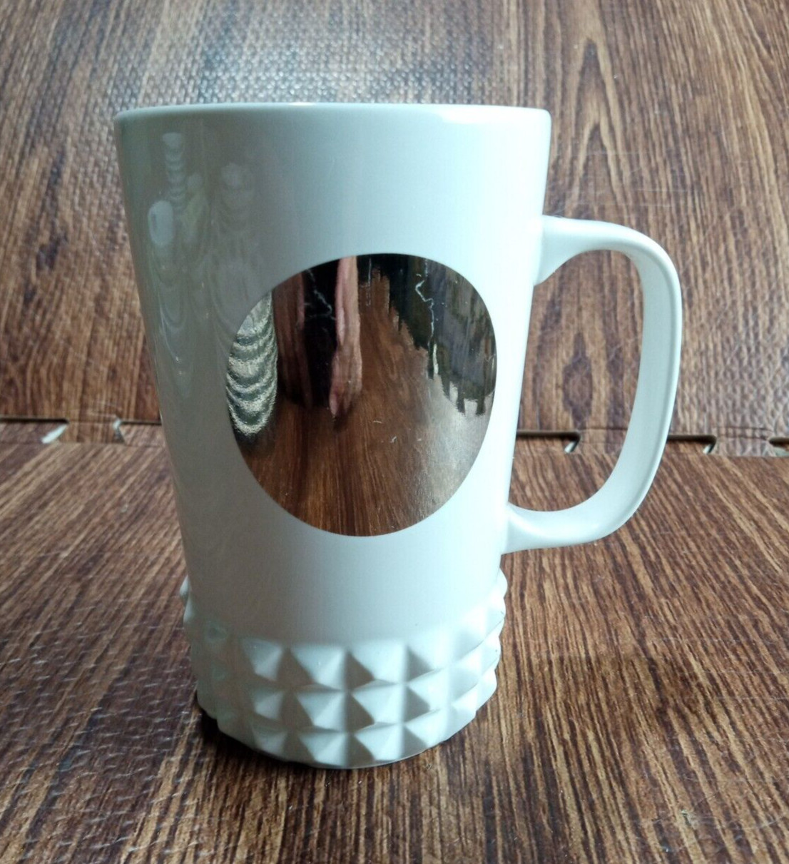 2014 STARBUCKS 16 oz. WHITE Ceramic Coffee Mug Cup STUDDED SILVER MIRROR DOT