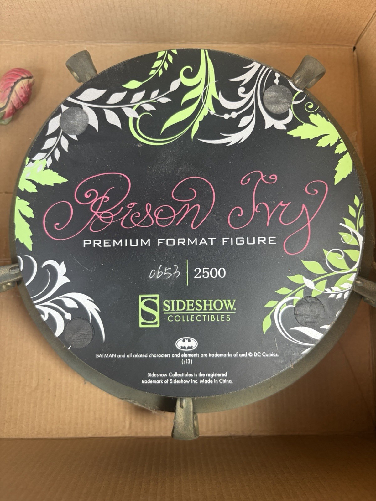 Sideshow Poison Ivy Premium Format Figure DC Batman Statue #653/2500