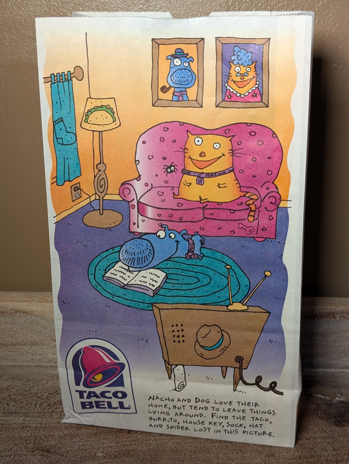 RARE Vintage 1995 Taco Bell Nacho And Dog On Purple Couch MEAL BAG NEW!!