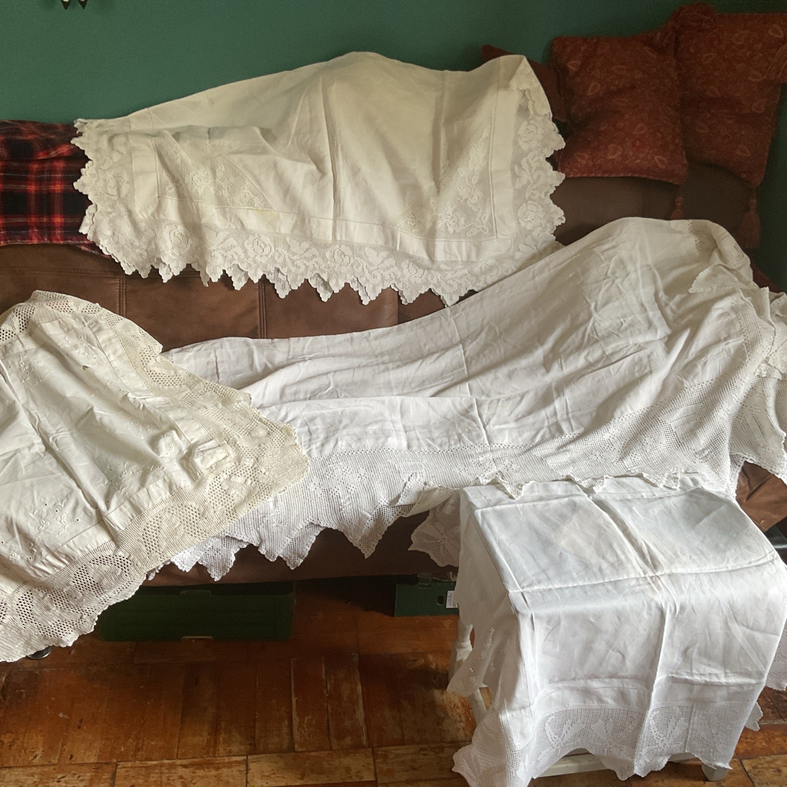 Vintage Job Lot 4 Of Table Cloths Linen & Cotton Embroidered Different Sizes