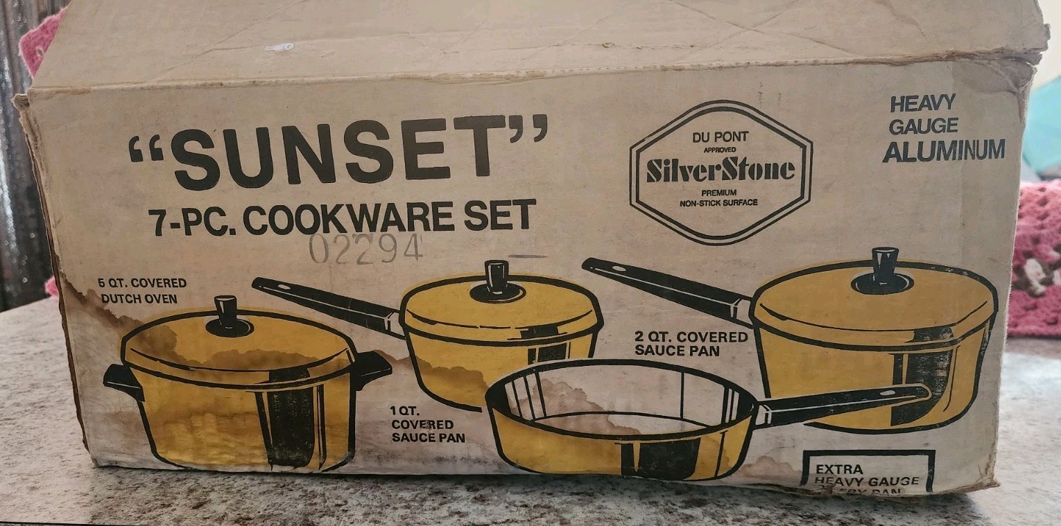 Vintage Kitchen Delight Cookware “Sunset” Yellow Aluminum 7-Piece Set USA RARE