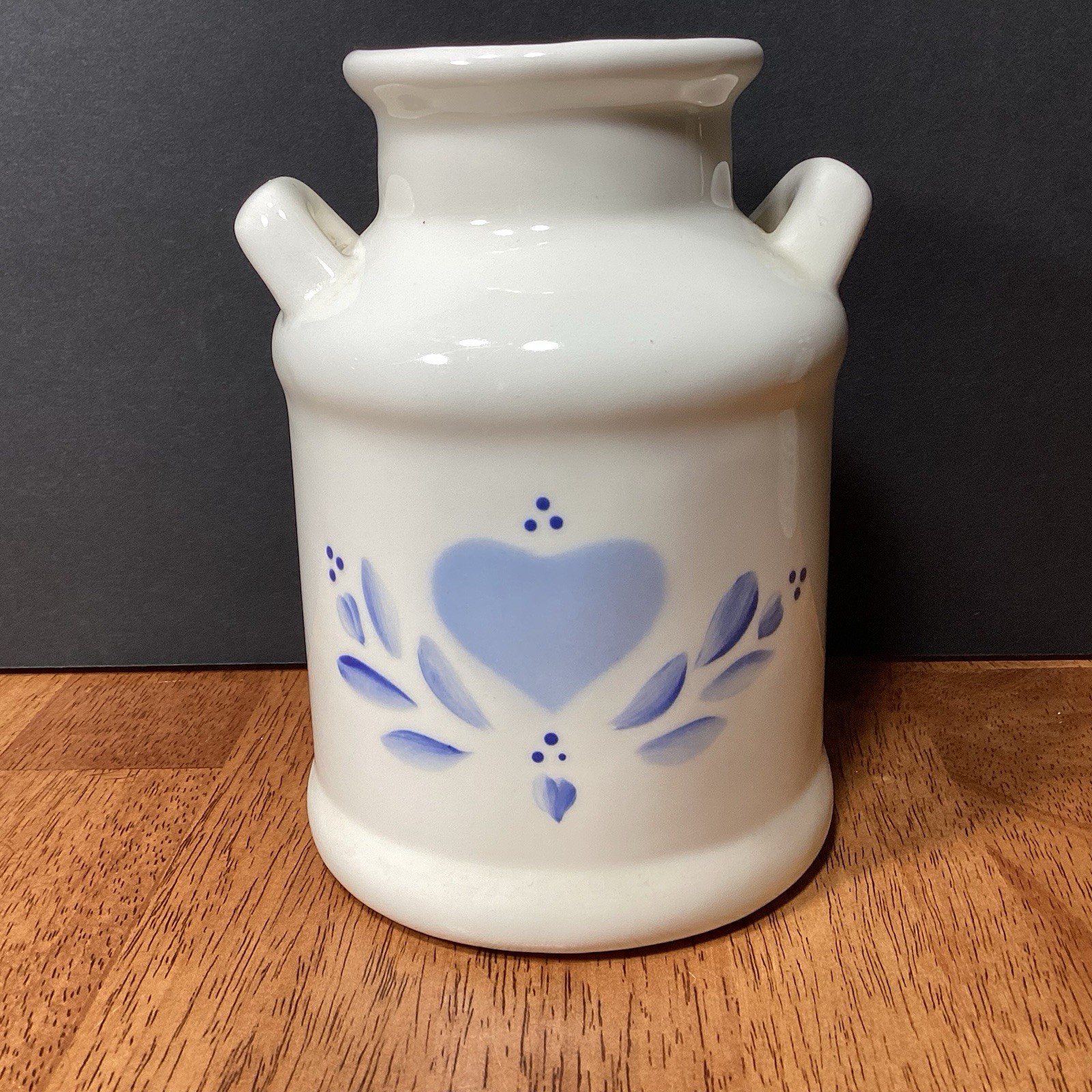 Vintage Ceramic 6″ tall Milk Can Vase Country Blue Farmhouse Cottage Heart