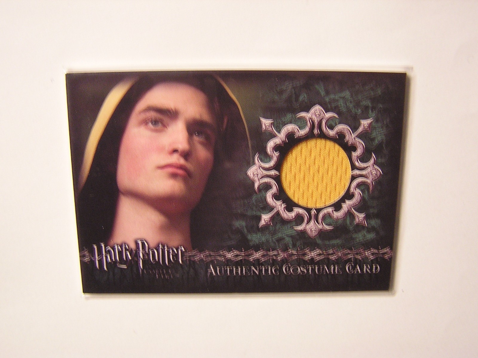 Harry Potter-Robert Pattinson-Cedric Diggory-GOF-Screen Used-Artbox-Costume Card