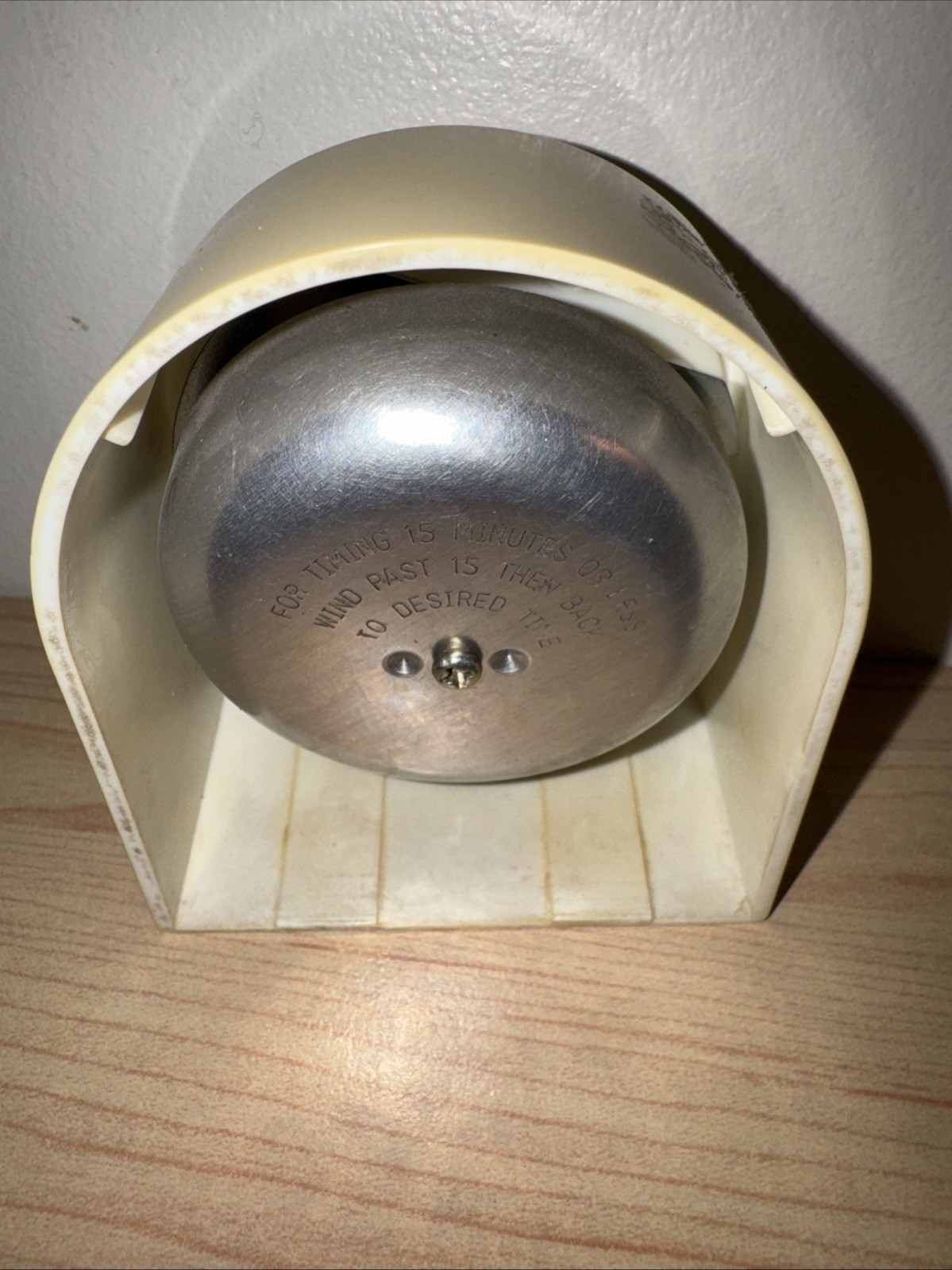 Vintage Sunbeam Mechanical Kitchen Timer – Cream White Mid-Century Modern