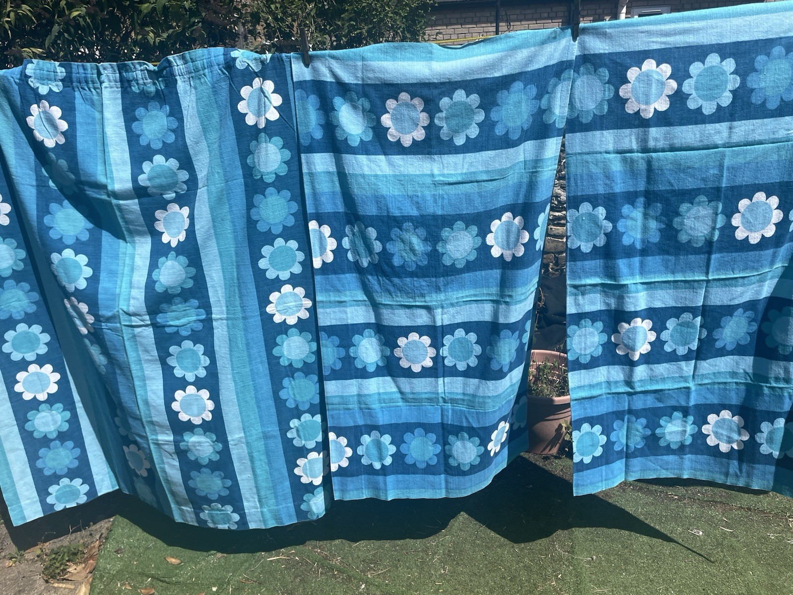 3 Vintage Retro MCM Flower Power Fabric Curtain Panels Heals? (C6