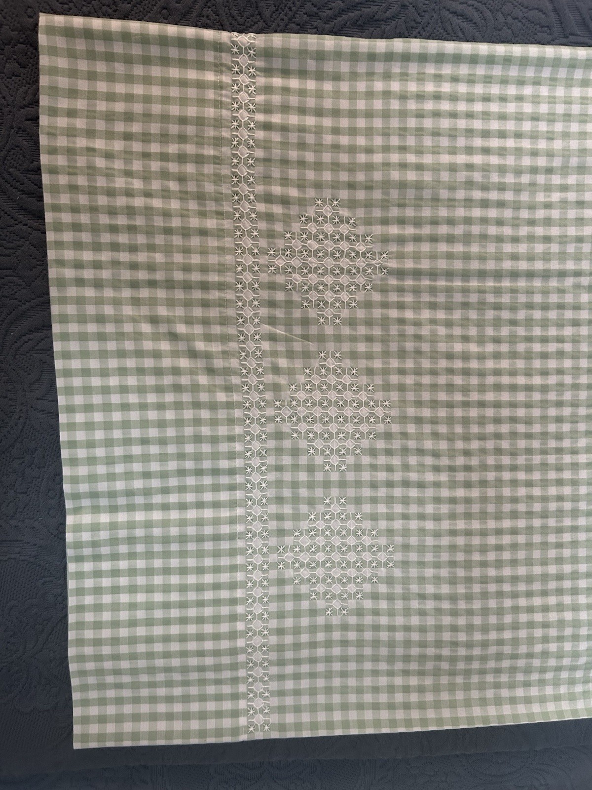 Single Pillowcase Sage Gingham Hand Embroidered Polyester/Cotton Blend NWOT
