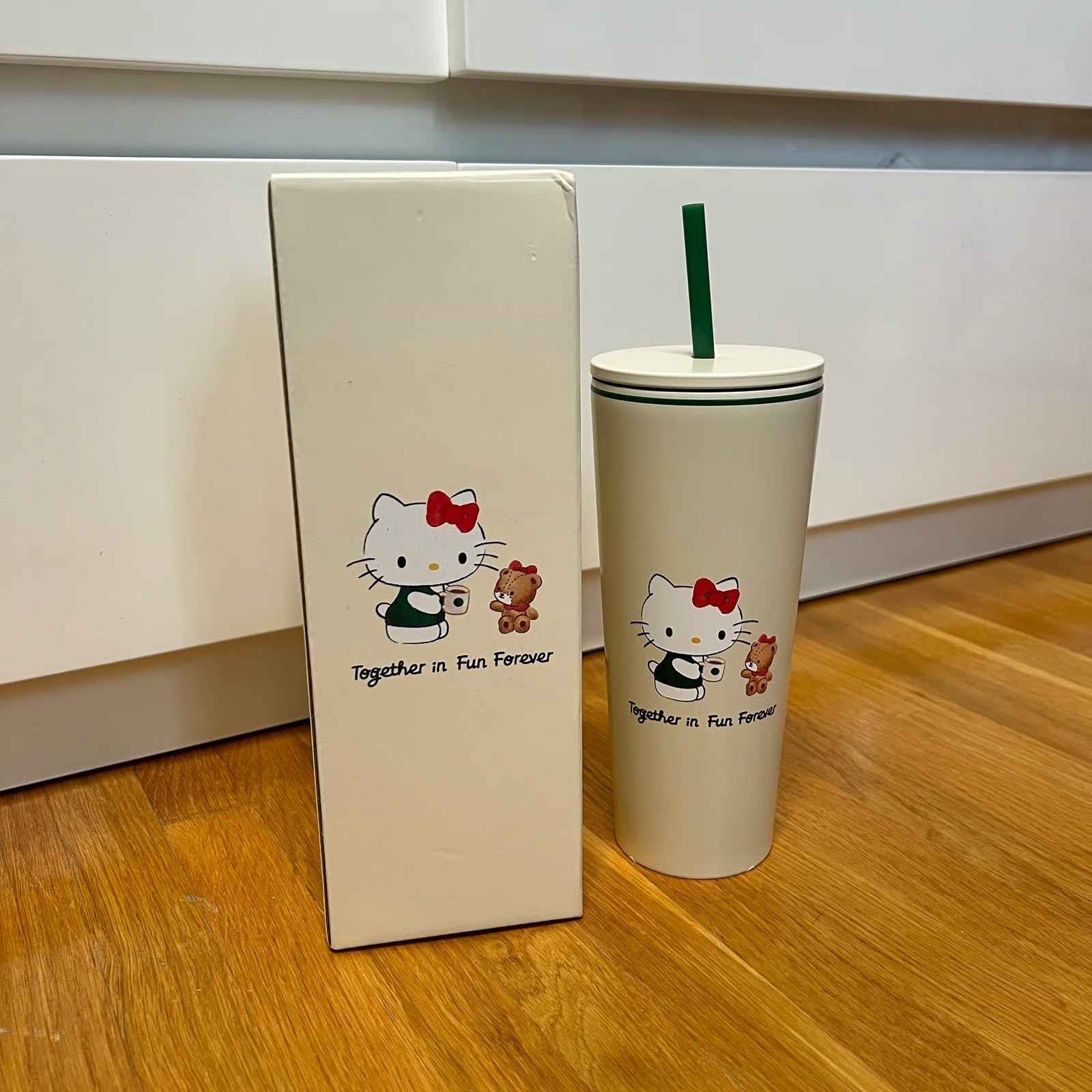 Hello Kitty 50th Anniversary Starbucks Tumbler 16oz Stainless Steel New in box