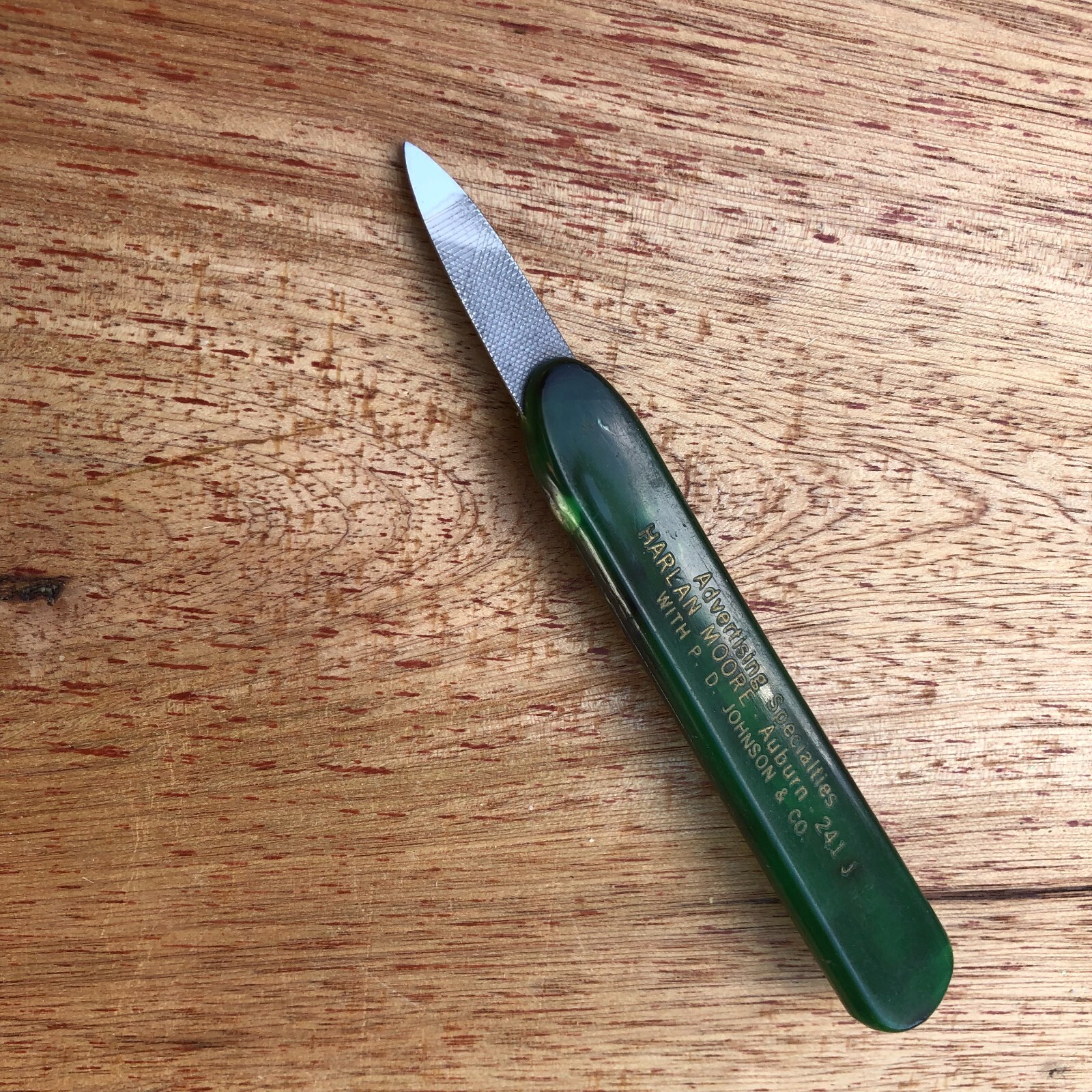 Retractable Nail File Green Plastic Bakelite Celluloid Vintage Advertising Rough