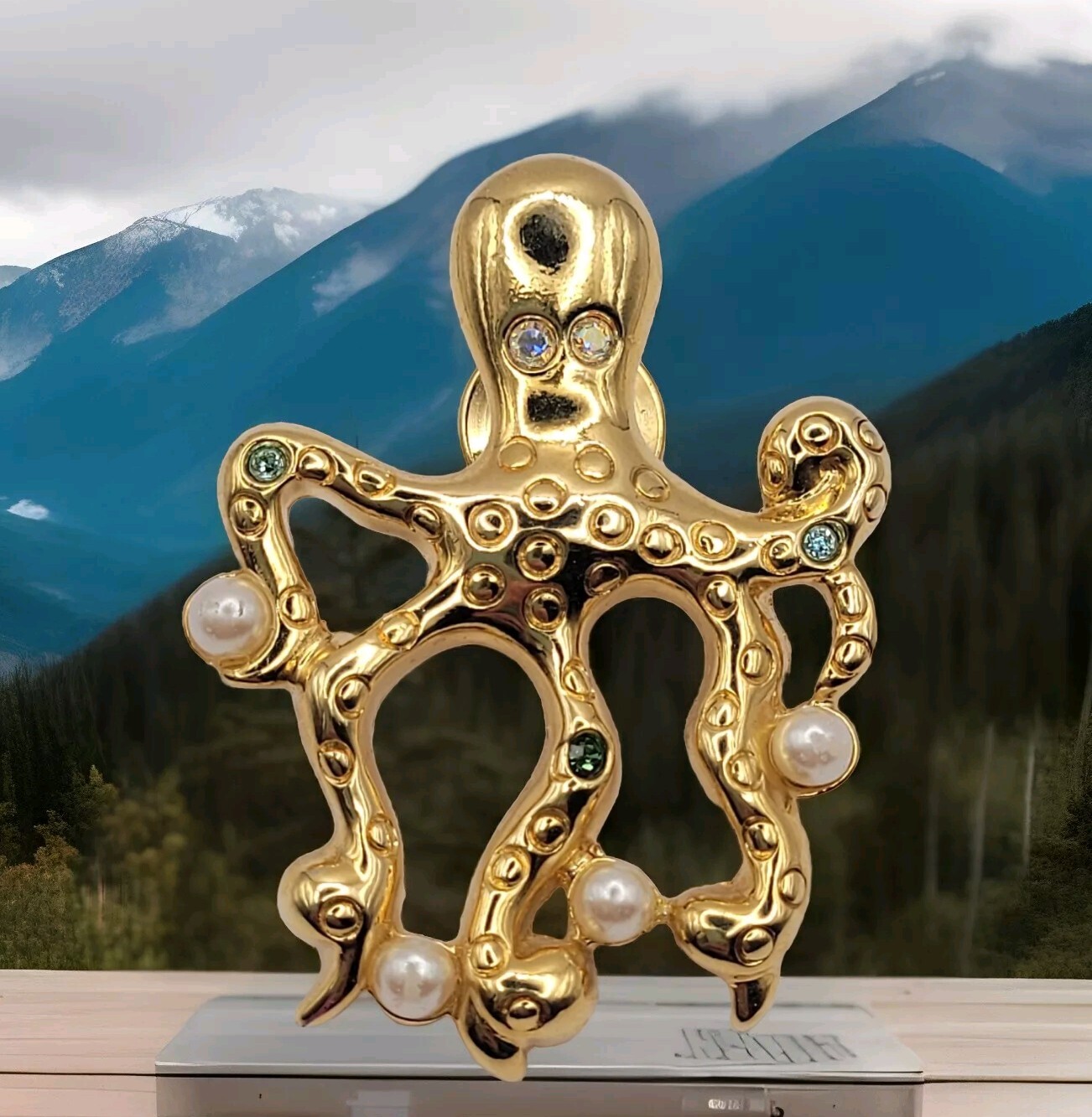 Avon Octopus Pin Brooch Gold Tone Faux Pearls & Faux Gems