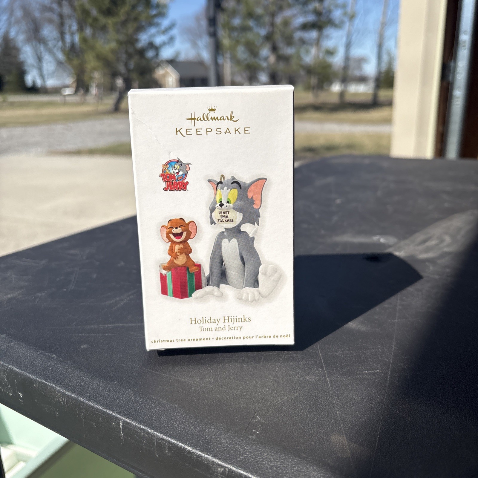Hallmark 2012 Keepsake Ornament Tom and Jerry “Holiday Hijinks”