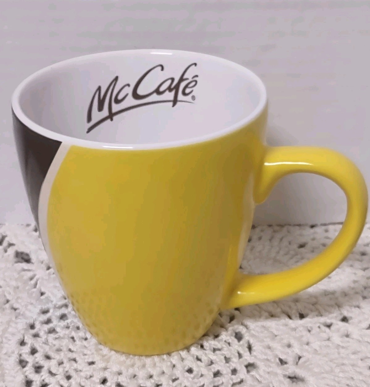 Rare McDonald’s McCafe Yellow Brown Coffee Mug 2009