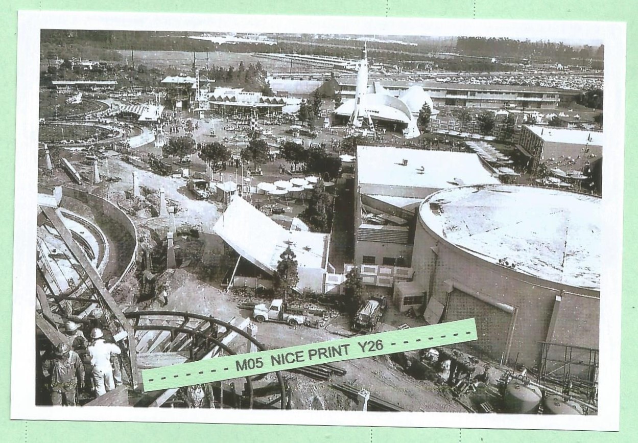 Found 4X6 PHOTO of the Old Disney DISNEYLAND 1955 Park Building Construction