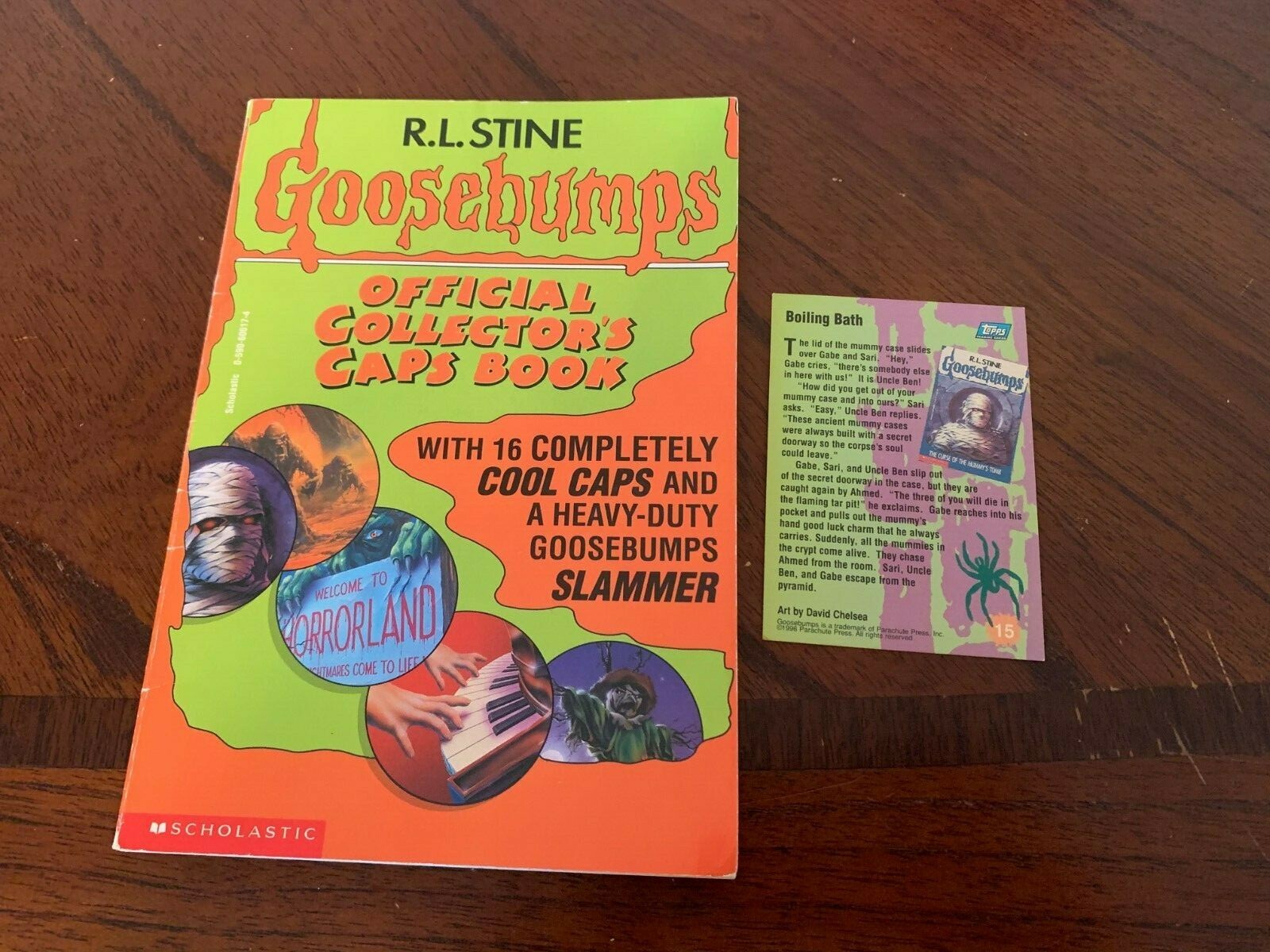 VINTAGE 1995 RL STINE GOOSEBUMPS Official Collector’s Caps Book