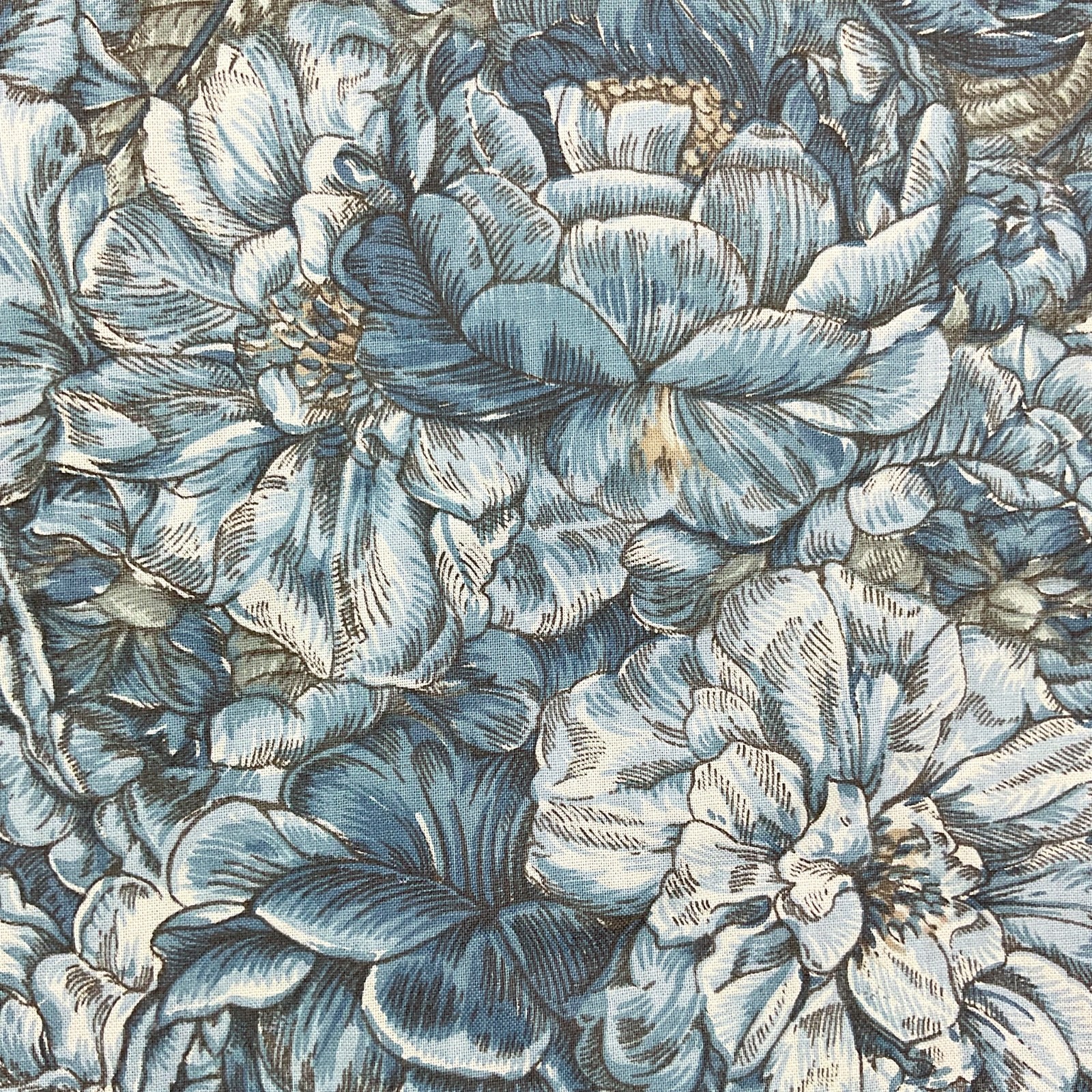Vintage Blue Floral Quilting Cotton Fabric 84″ x 45” Sewing Stash