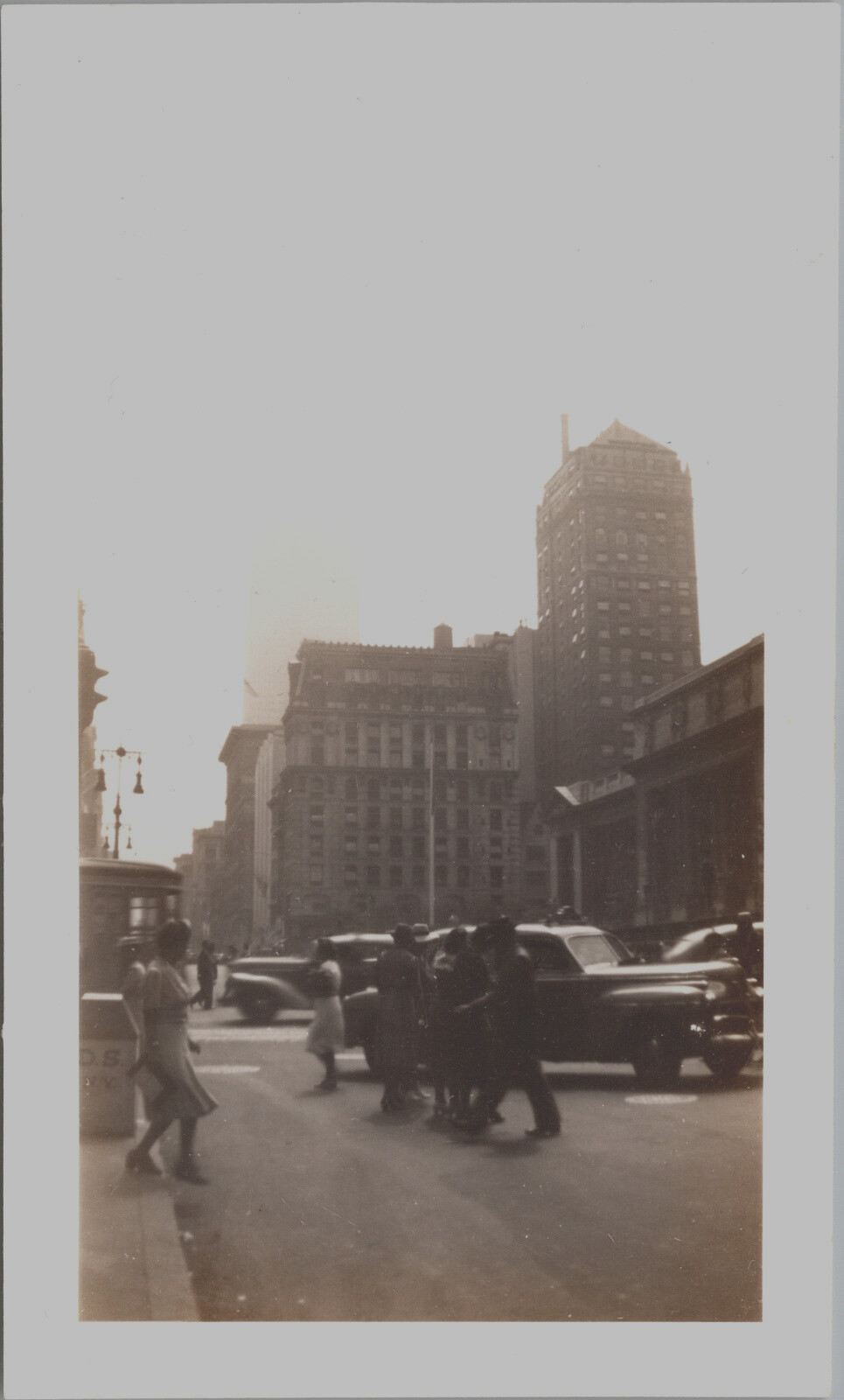 1945 Empire State Building in Fog Manhattan New York City B&W Vtg Snapshot Photo