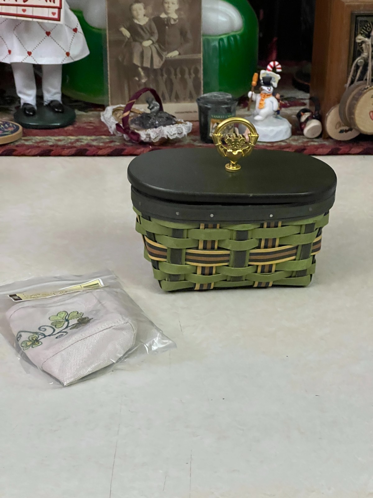 2013 Longaberger Irish Traditions Basket Combo with Wooden Lid & Extra Liner New