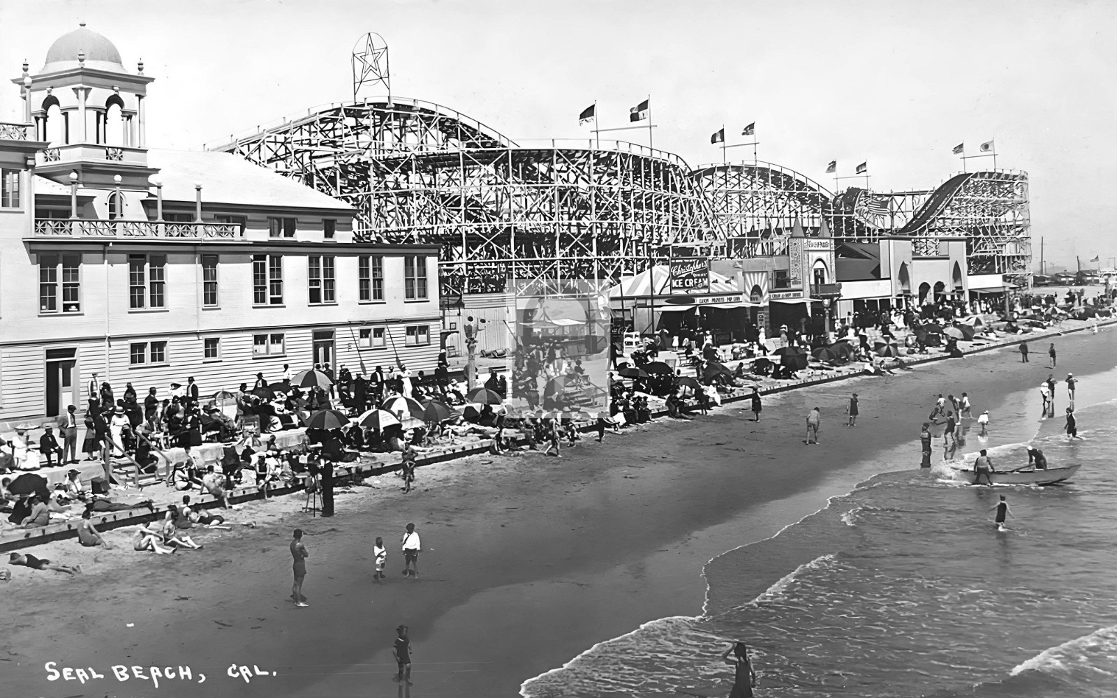 Amusement Park Roller Coaster Seal Beach California CA – Reprint