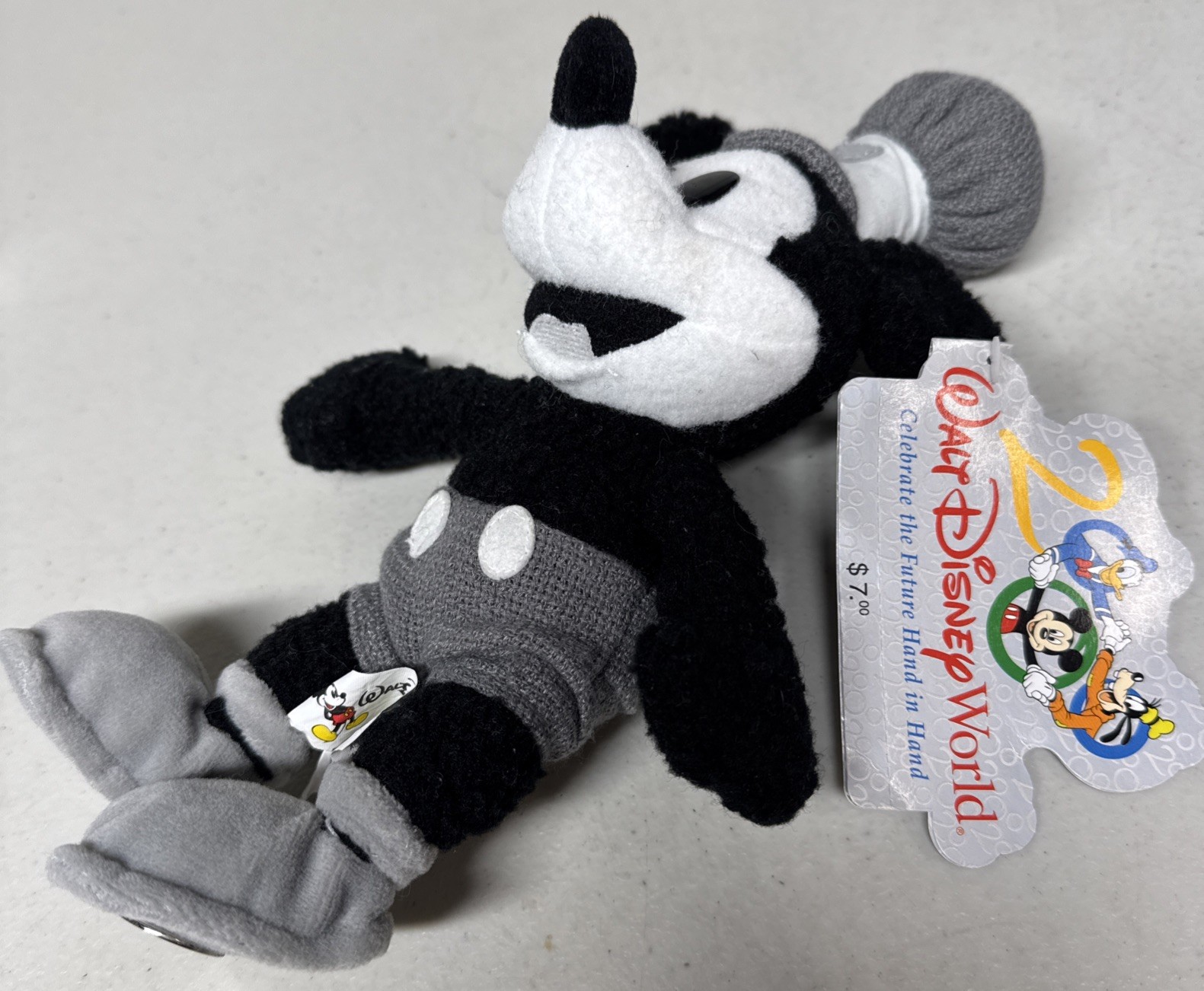 Vtg New 2000 Walt Disney World Steamboat Willie Millennium 10 Inch Plush D2
