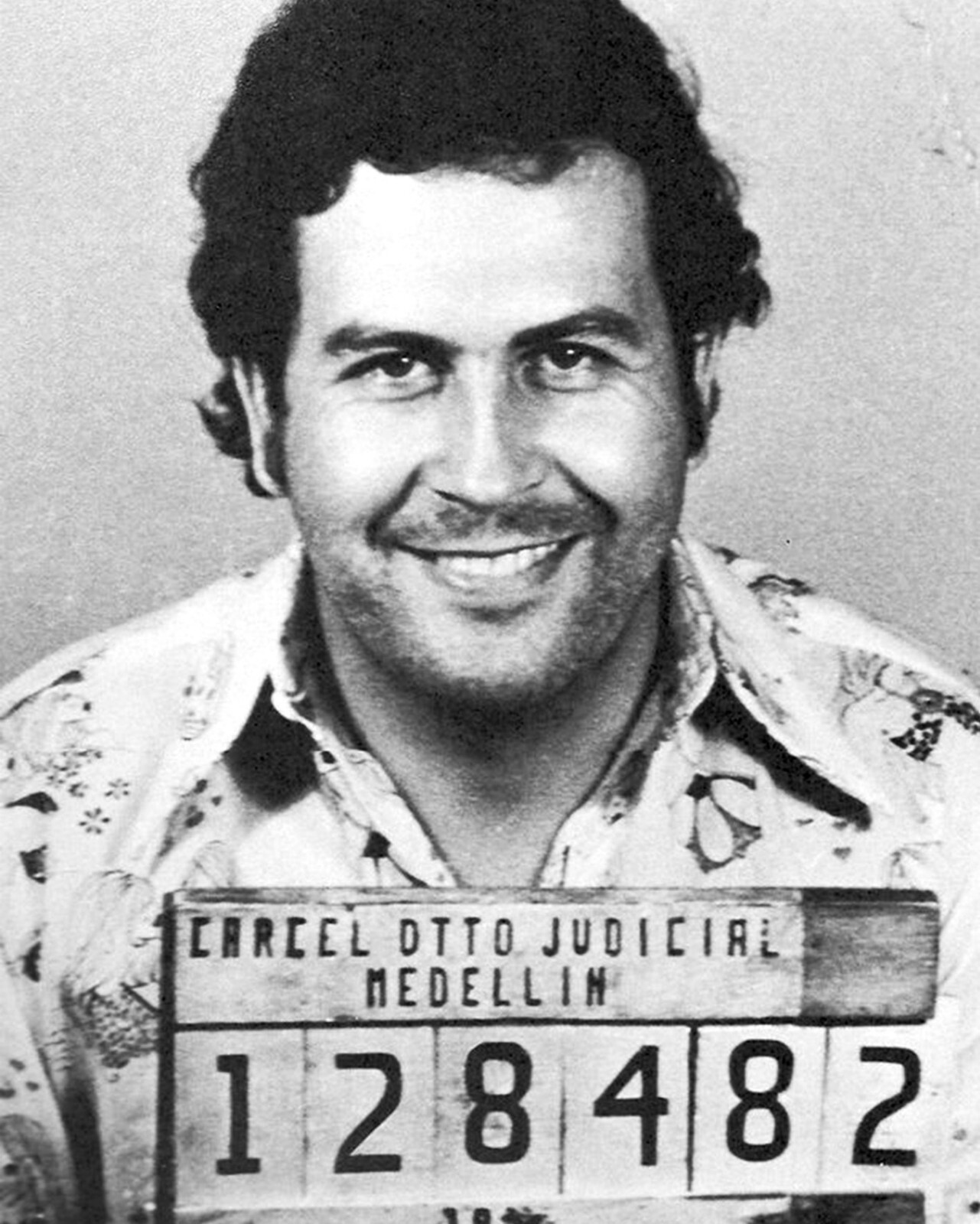 Pablo Escobar Mug Shot Colombia 8 x 10 Photo Poster Picture