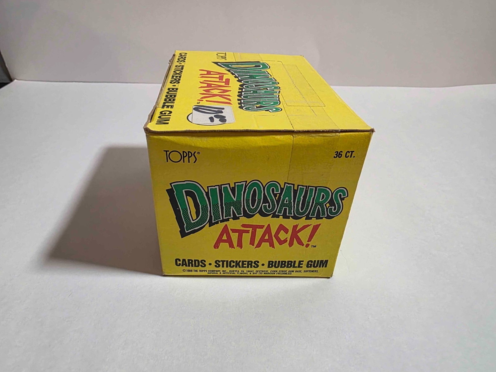 1989 Topps DINOSAURS ATTACK! BOX 36 Packs w POSTER