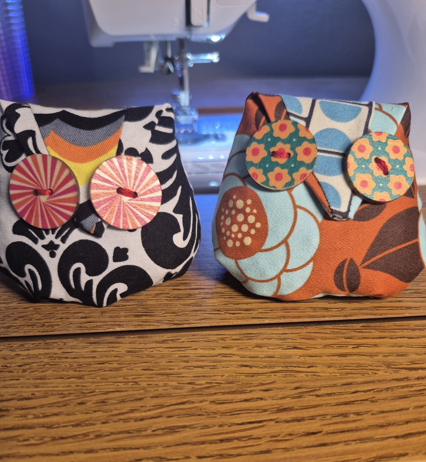 Handmade Colorful Fabric Owl Mini Figures Folk Art Country Home Style Lot Of 4