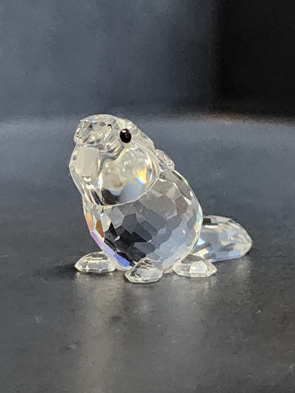 Swarovski Crystal Mother Beaver 7616000001 Tail Down Retired 1″ Tall Wildlife