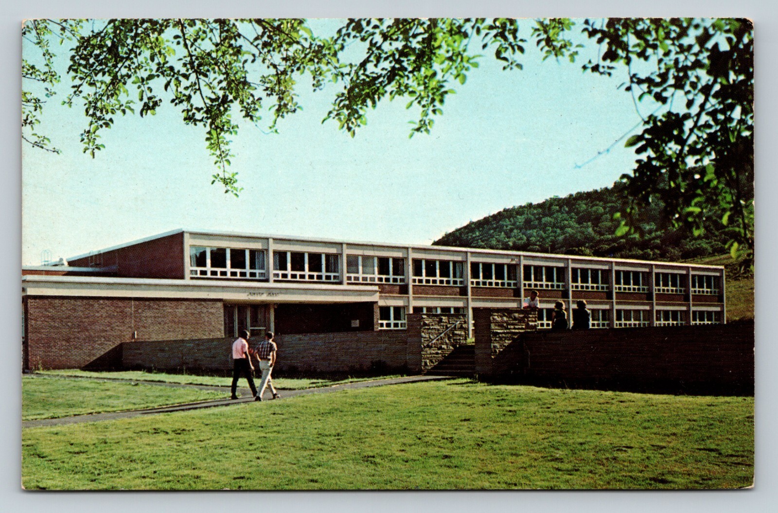 Delhi New York Suny Agr. & Tech. College Smith Hall VINTAGE Postcard