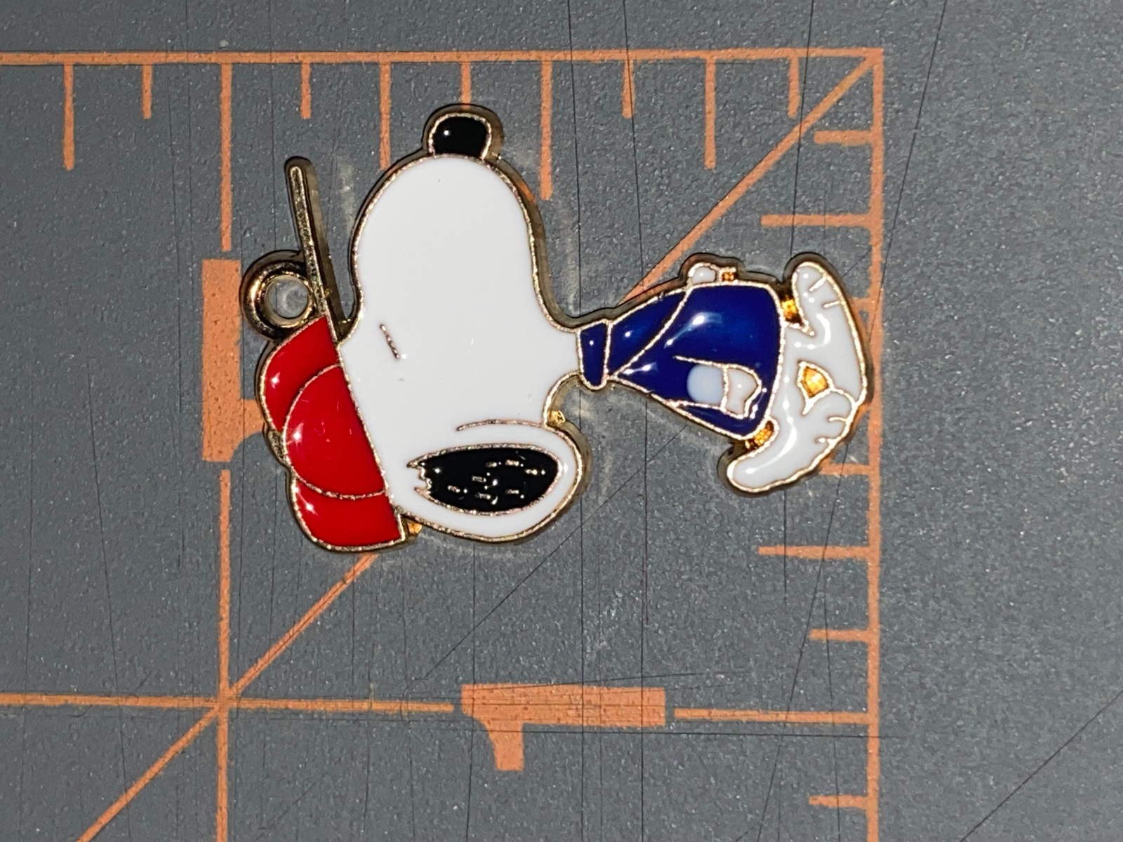SNOOPY NEW Small Charm BASEBALL Craft & Collect