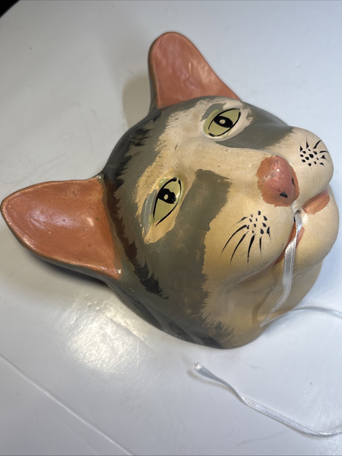 Vintage Gray Cat Art Pottery Ceramic Kitten String Holder Wall Funky Folk Twine