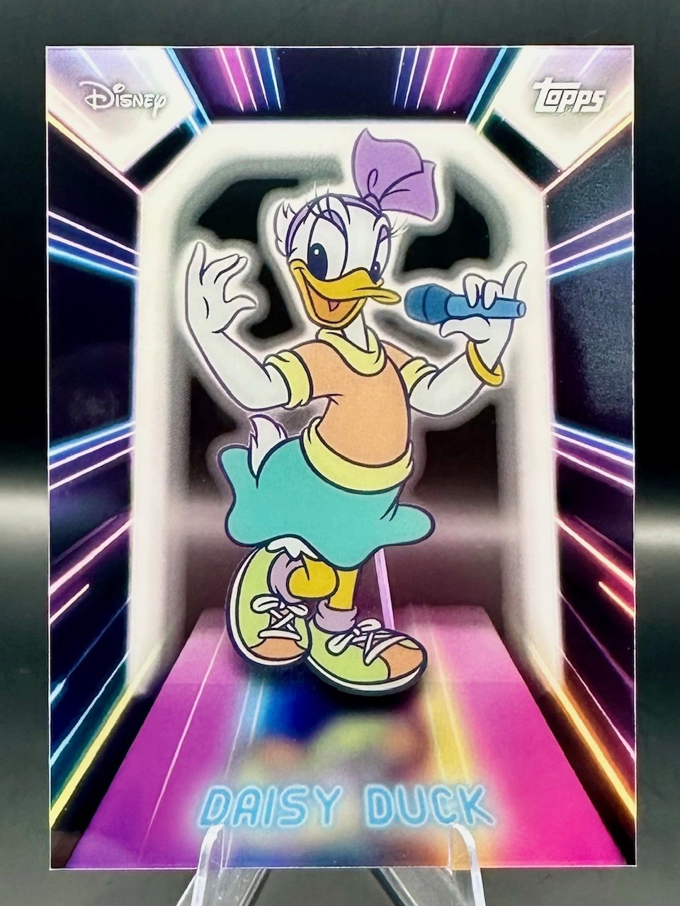 2026 Topps Disney Neon PETG Acetate Daisy Duck #NPL-6 Illuminated Neon Lights