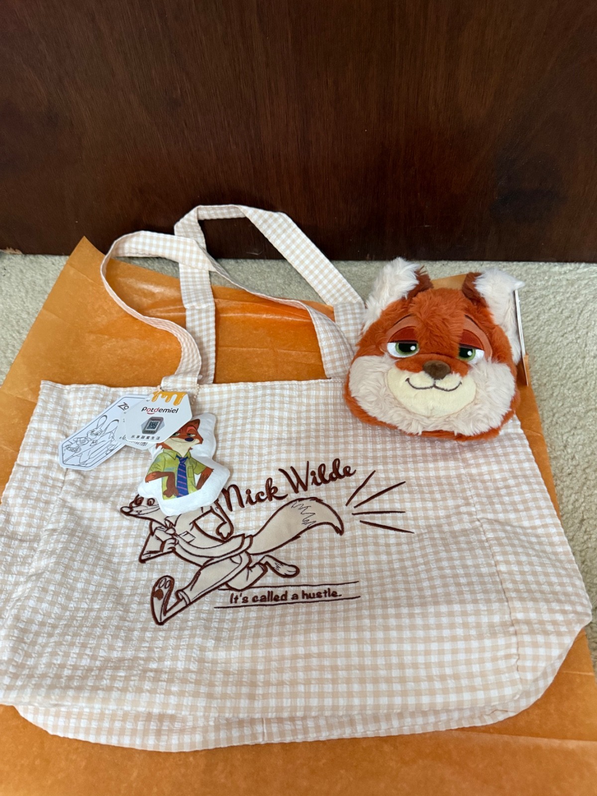 Zootopia nick wilde tote bag and coin purse bundle. New with tags
