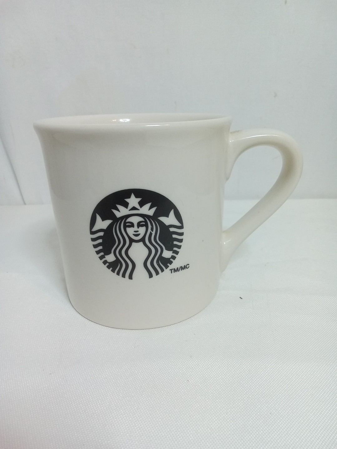 STARBUCKS Coffee White Mug Cup Ceramic Mug 14 fl oz.