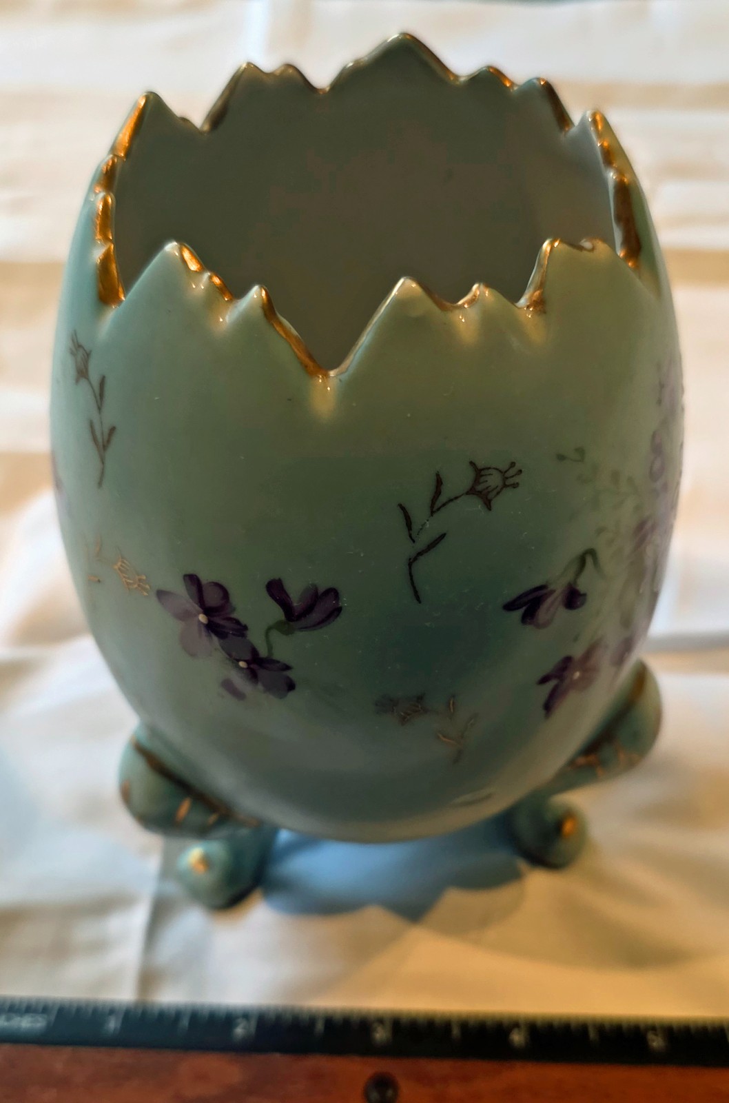 Vintage “Cracked Egg” Vase with Violets & Gold Trim