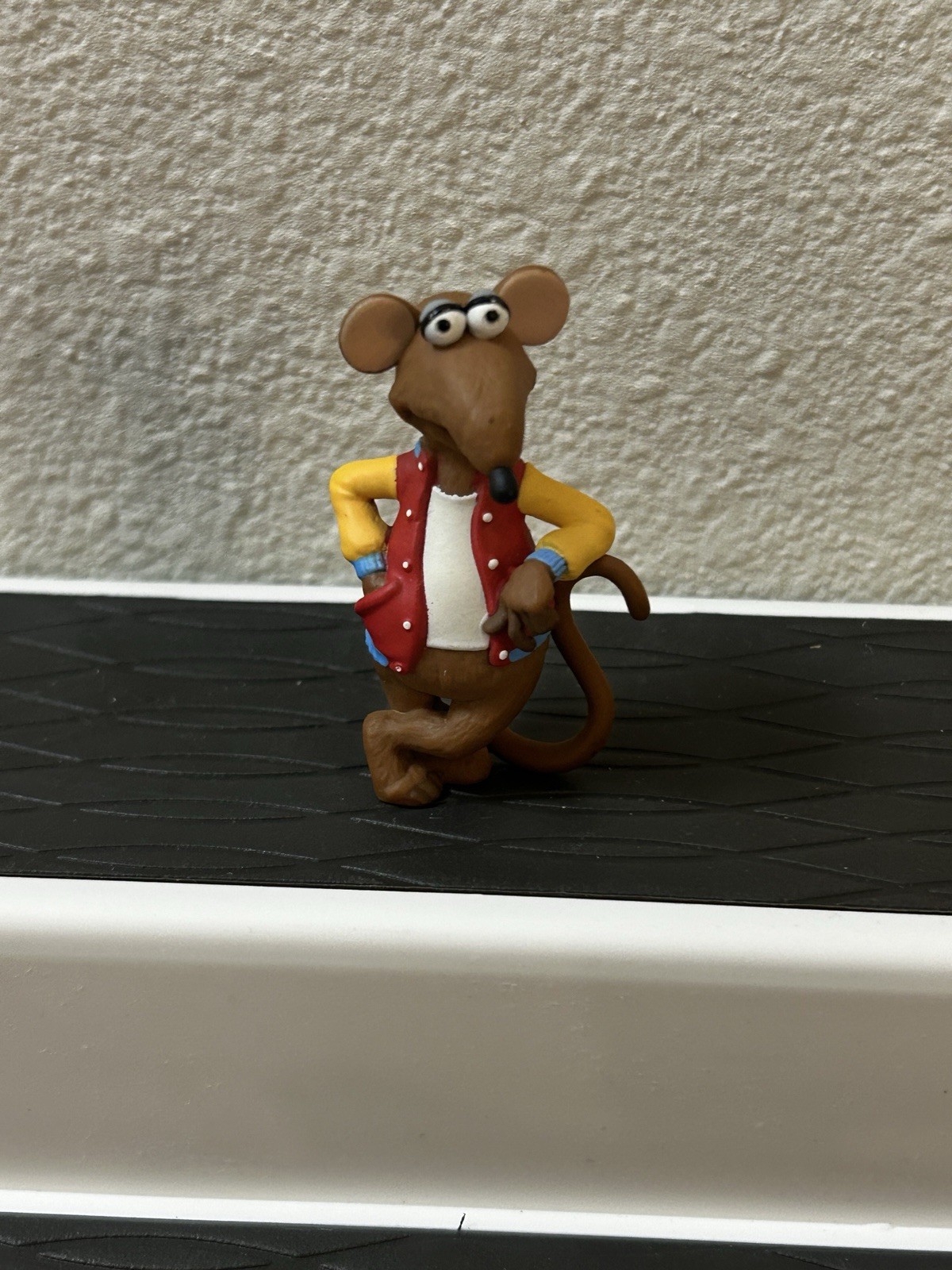 Disney Park 2012 Rizzo the Rat from The Muppets Collection PVC Figure