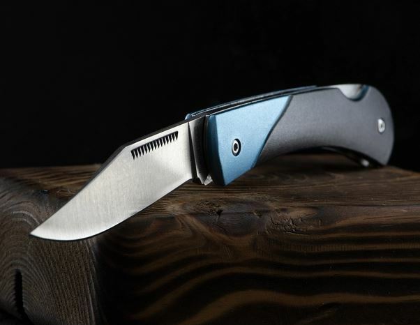 Rough Ryder Lockback Folding Knife 2.71″ VG10 Steel Blade Black/Blue Aluminum