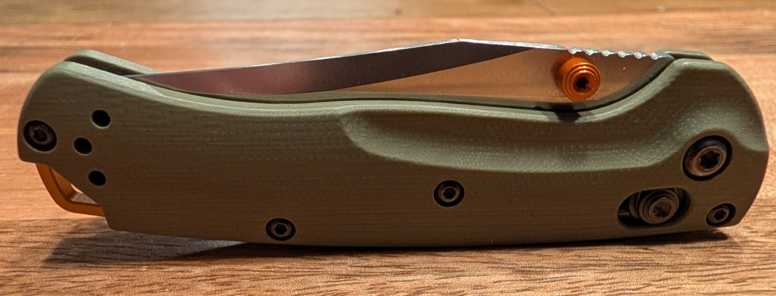 Benchmade Mini Taggedout CPM-S45VN AXIS Lock Knife OD G-10 (3″ Satin) 15534